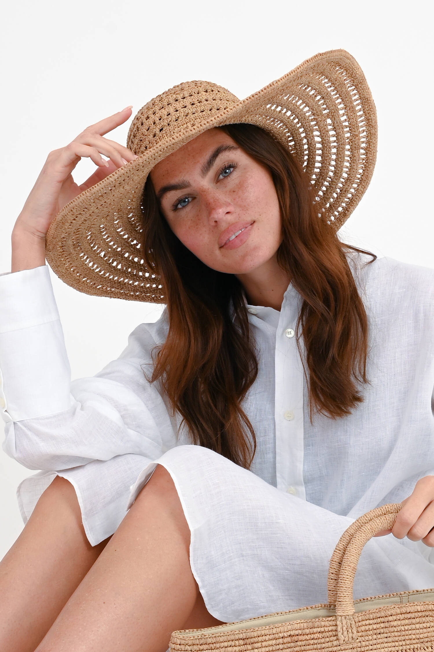 Sommerhut MIARO in Natur