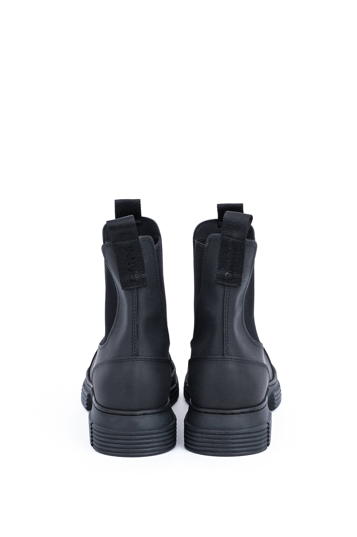 Recycelter Chelsea-Boot in Schwarz Recycelter Chelsea-Boot in Schwarz