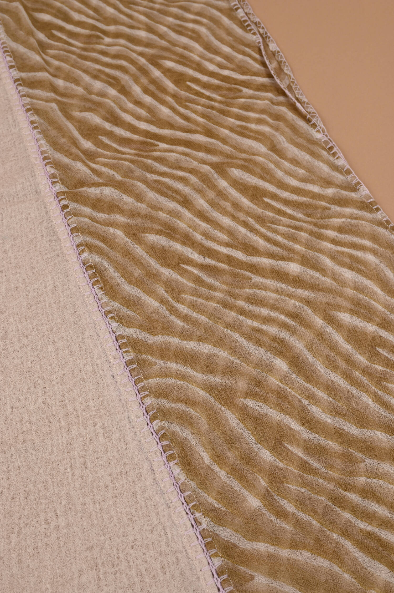 Woll-Schal OZELAS in Multicolor gemustert