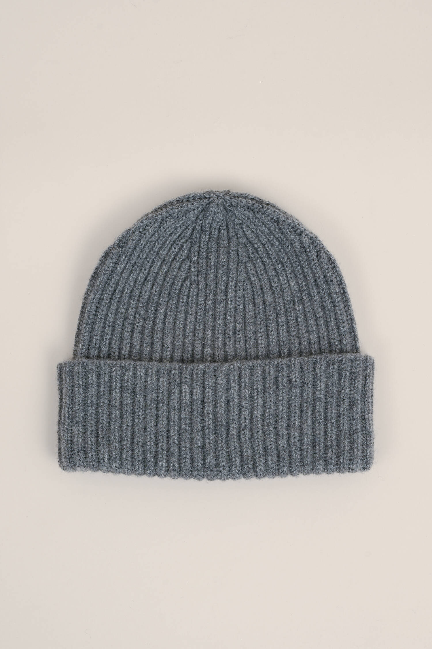 Jeans mit Ziernähten in Dunkelblau