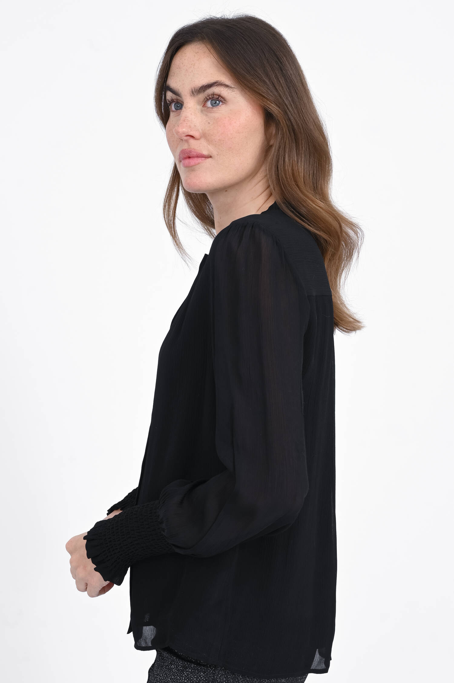 Viskose-Bluse mit Stehkragen in Black Viskose-Bluse mit Stehkragen in Black