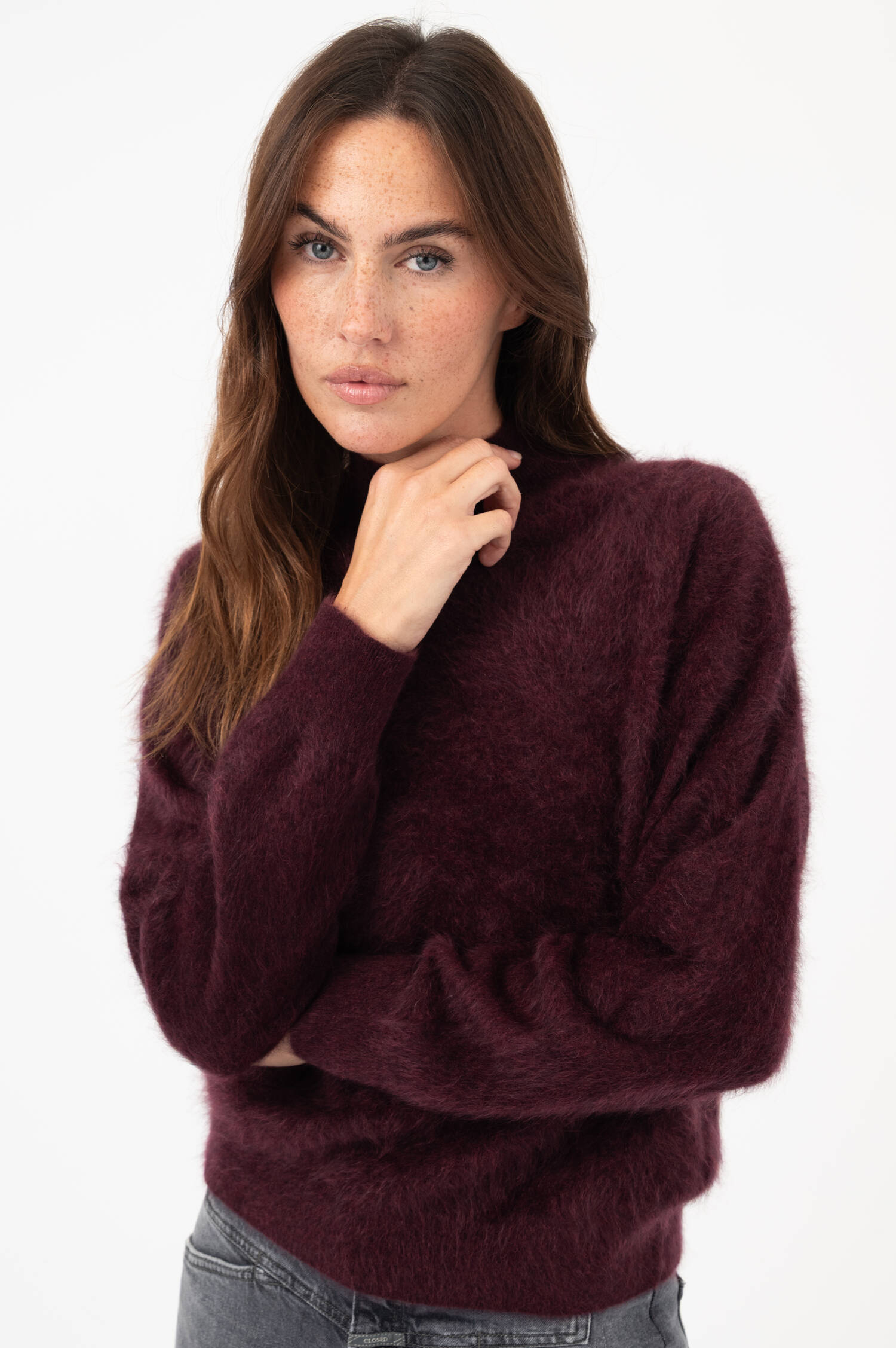 Hairy-Cashmere-Stehkragen-Pullover in Beerenrot