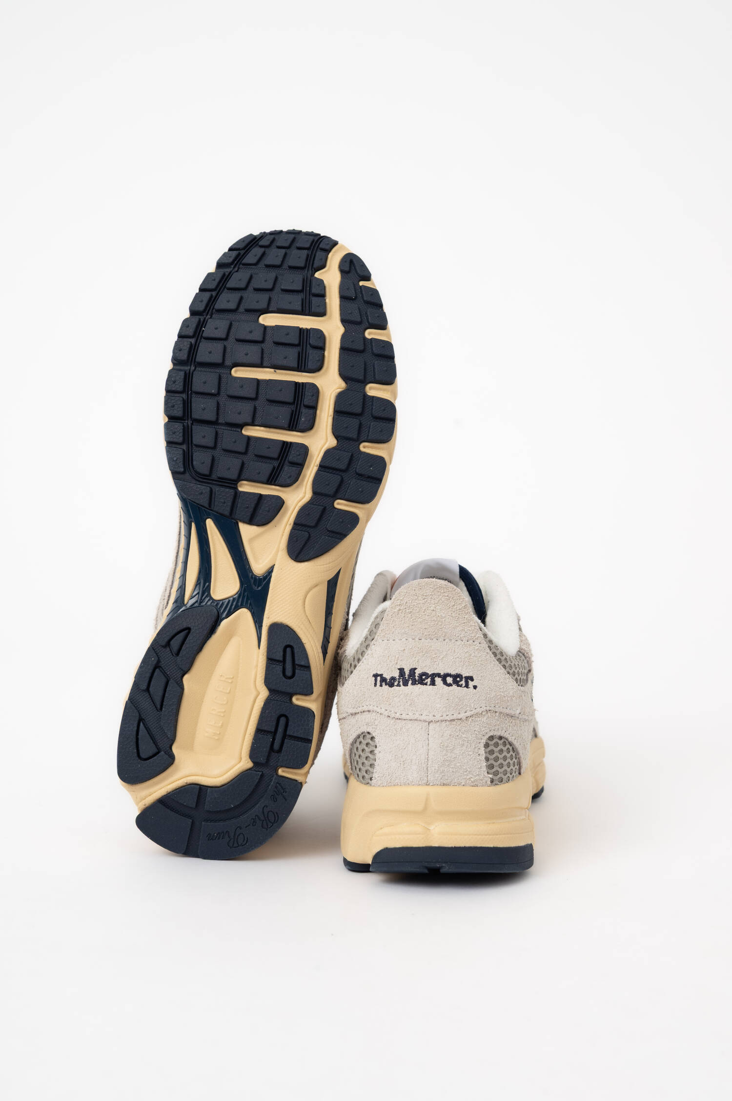 Sneaker RE-RUN AMERICANA in Beige