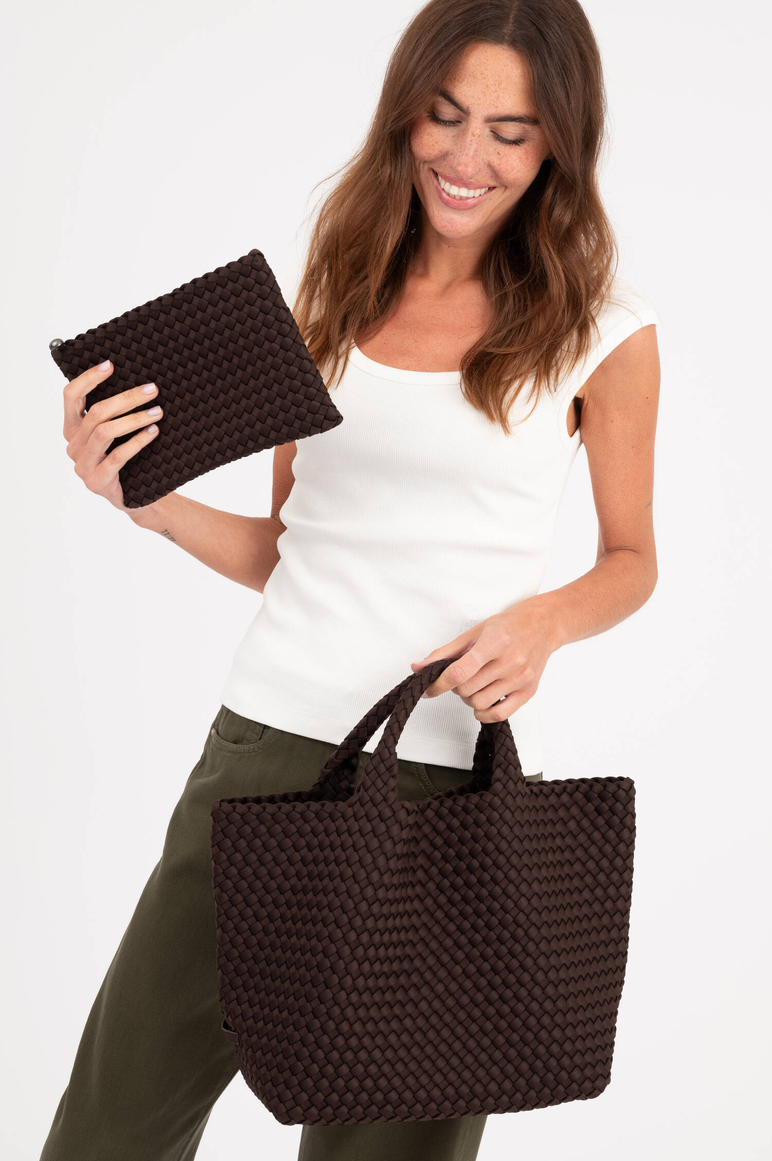 Shopper ST. BARTHS MEDIUM mit Pouch in Dunkelbraun