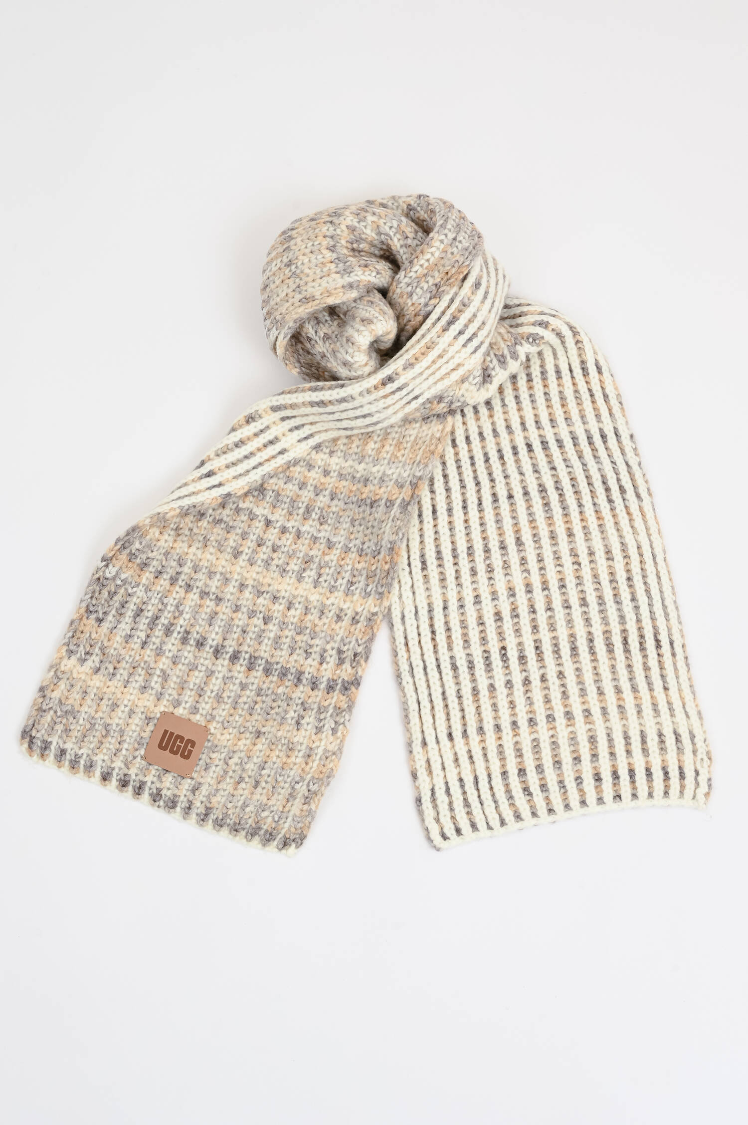 Schal in Fisherman's Rib in Beige/Grau/Weiß