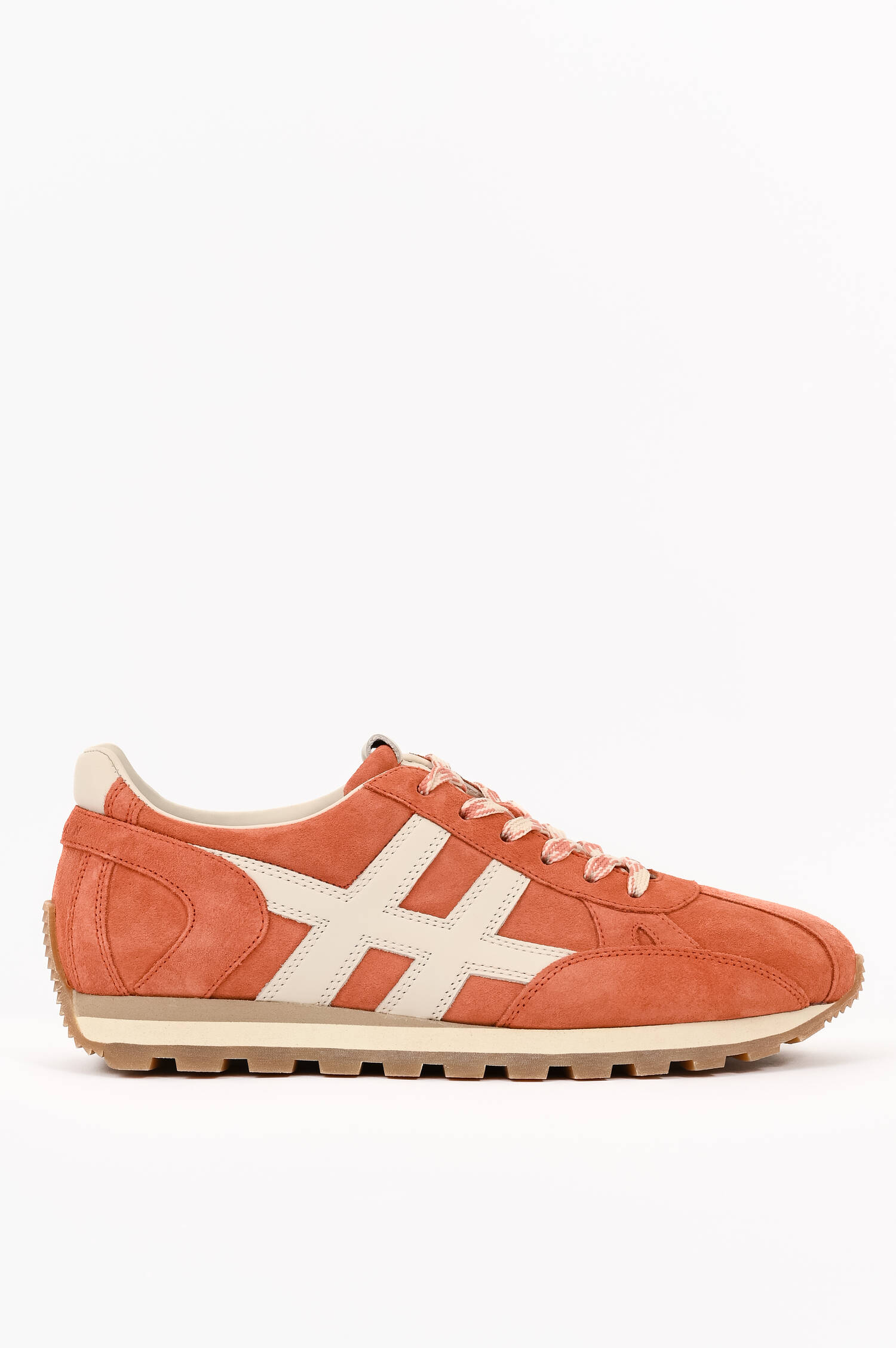 Sneaker 86er aus Veloursleder in Korall