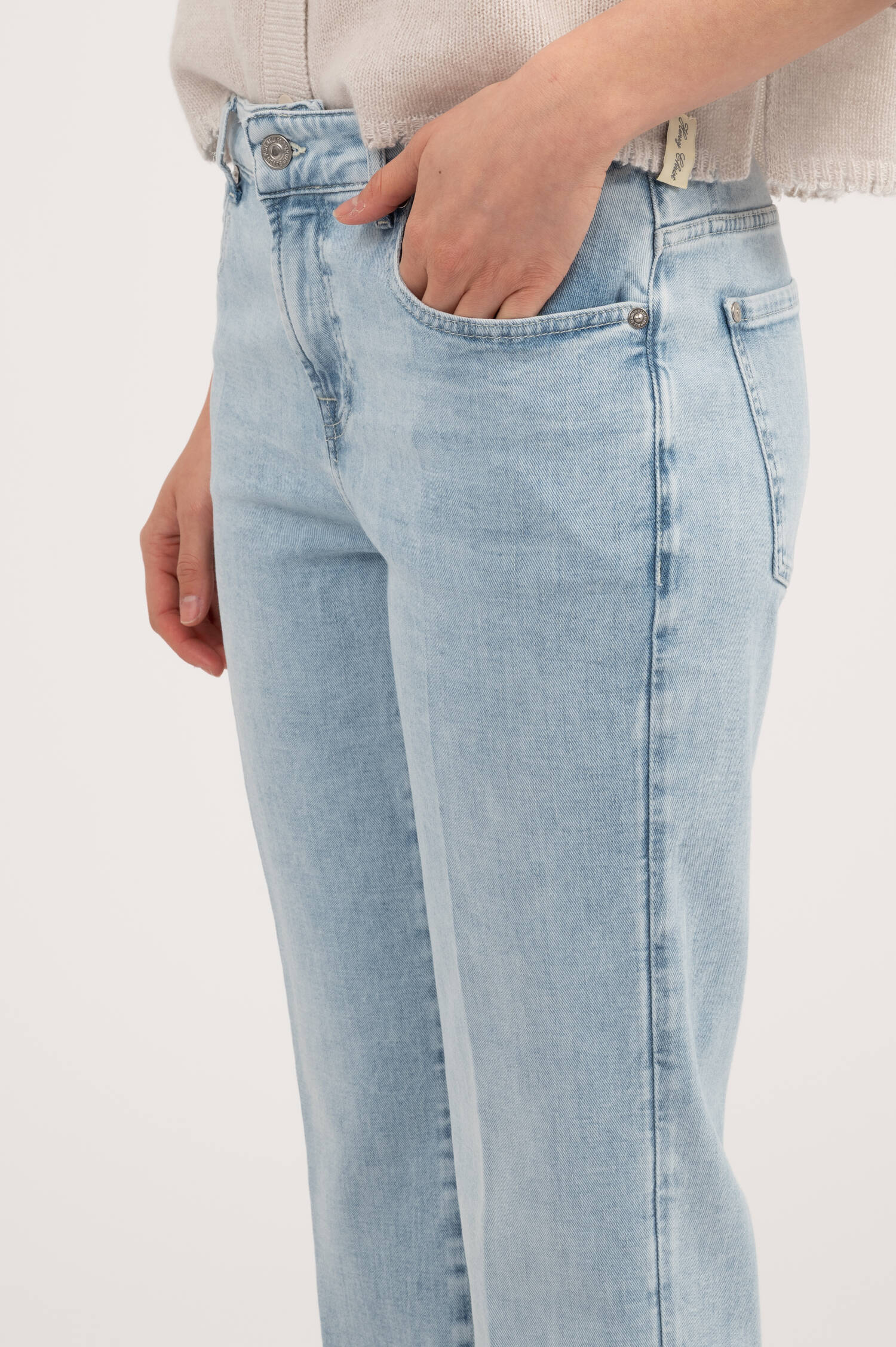 Straight Ankle Jeans CALIE in Hellblau