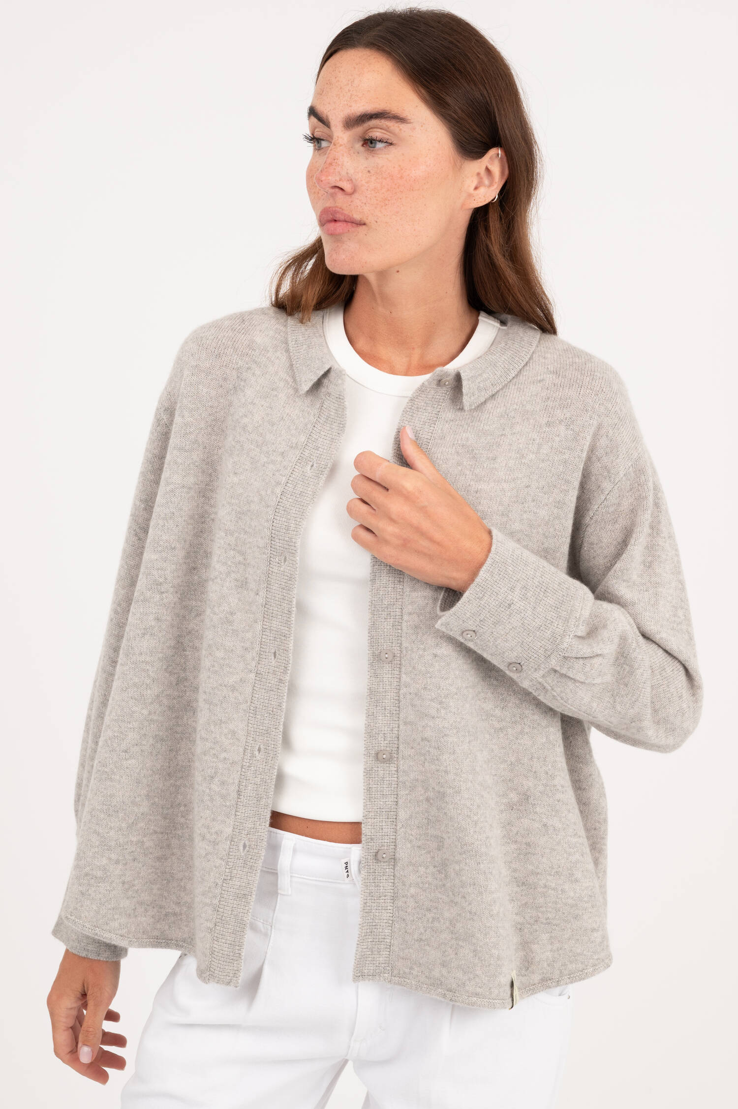 Langarm Cardigan aus Cashmere-Mix in Hellgrau Langarm Cardigan aus Cashmere-Mix in Hellgrau