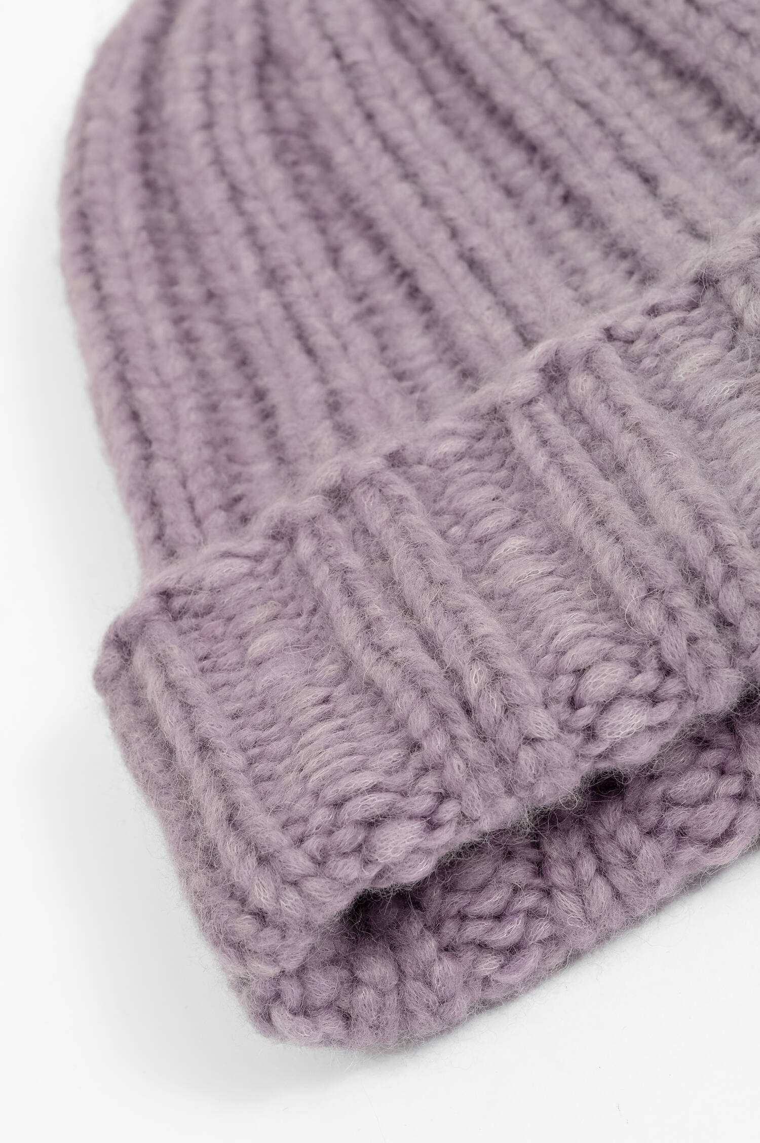 Mütze aus Wollmix in Lilac