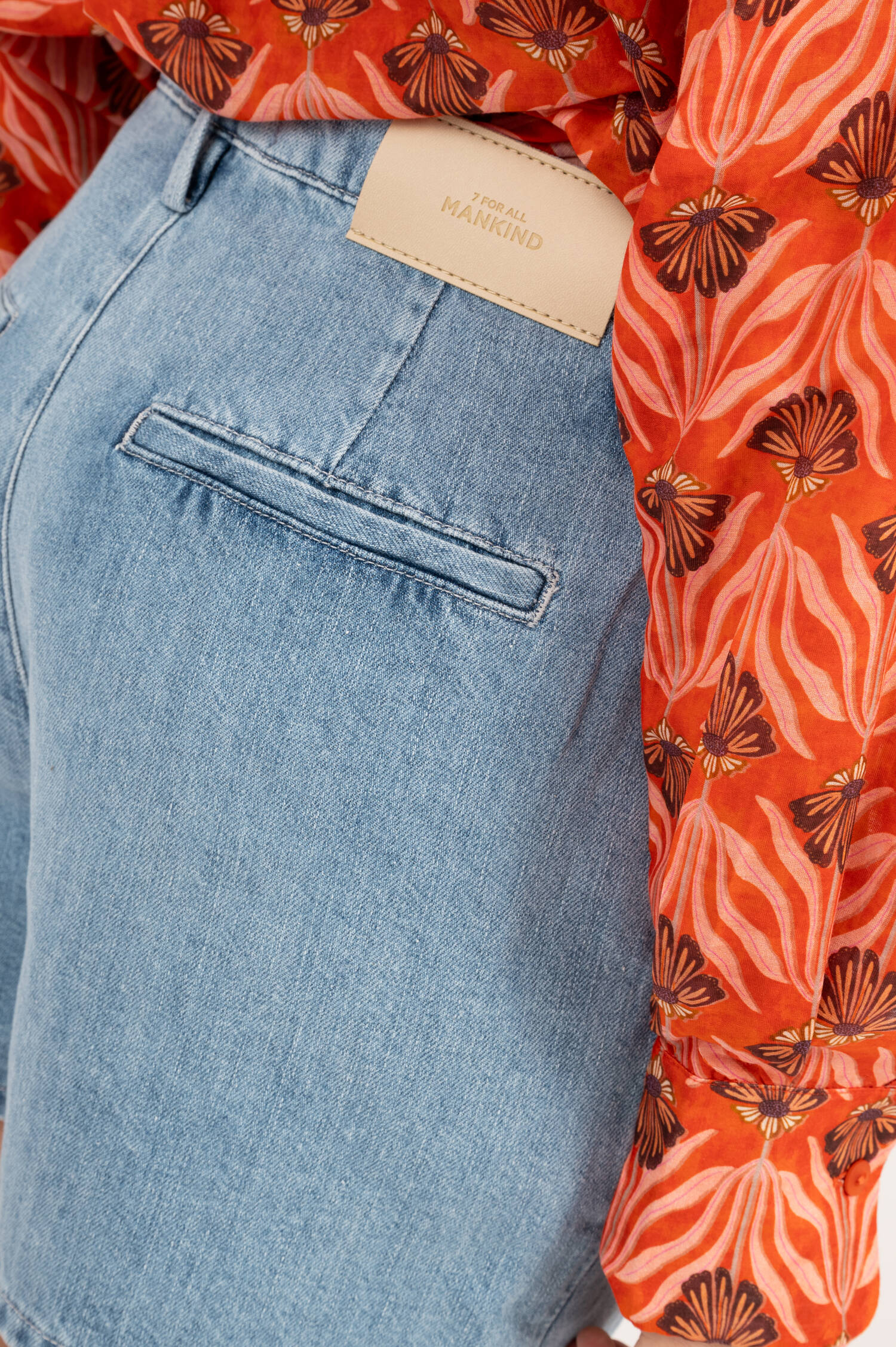 Denim Shorts IRIS in Hellblau