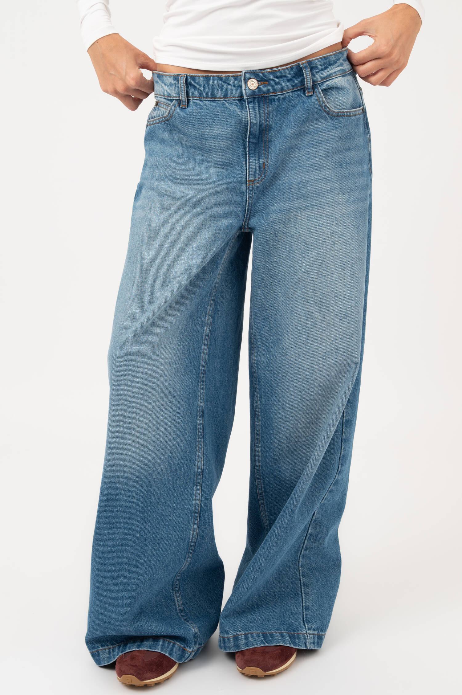 Baggy Wide-Leg-Jeans in Blau Baggy Wide-Leg-Jeans in Blau