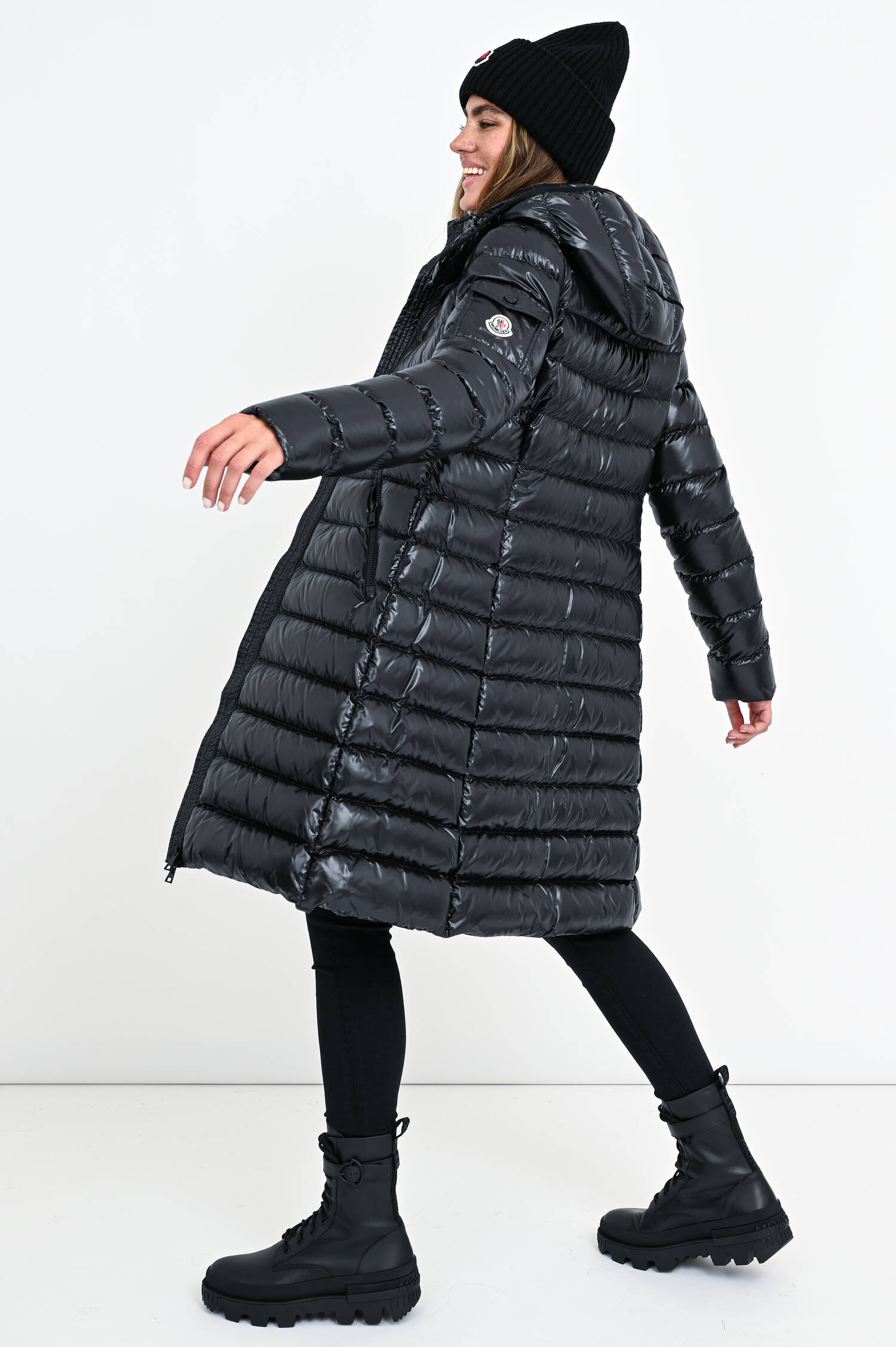 Daunenmantel MOKA in Schwarz