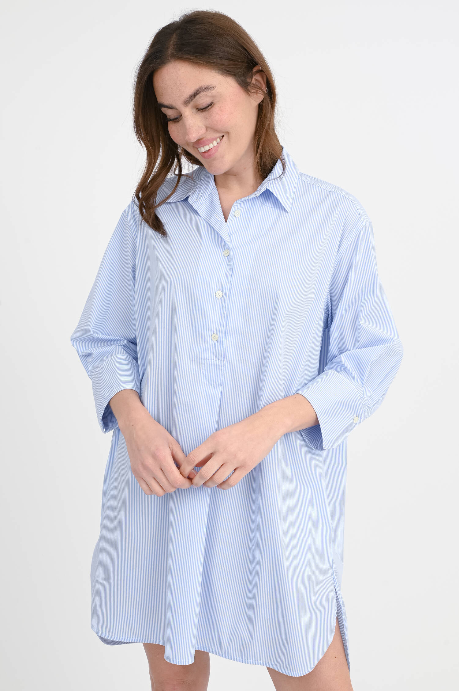 Gestreiftes Baumwollkleid AVERY in Blau/Weiß