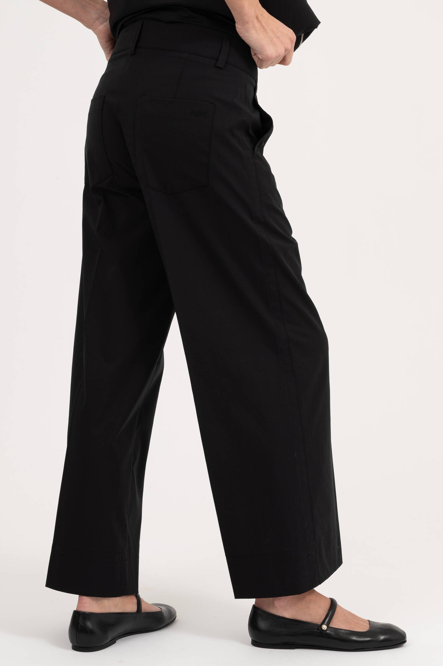 Hose CARA in Schwarz