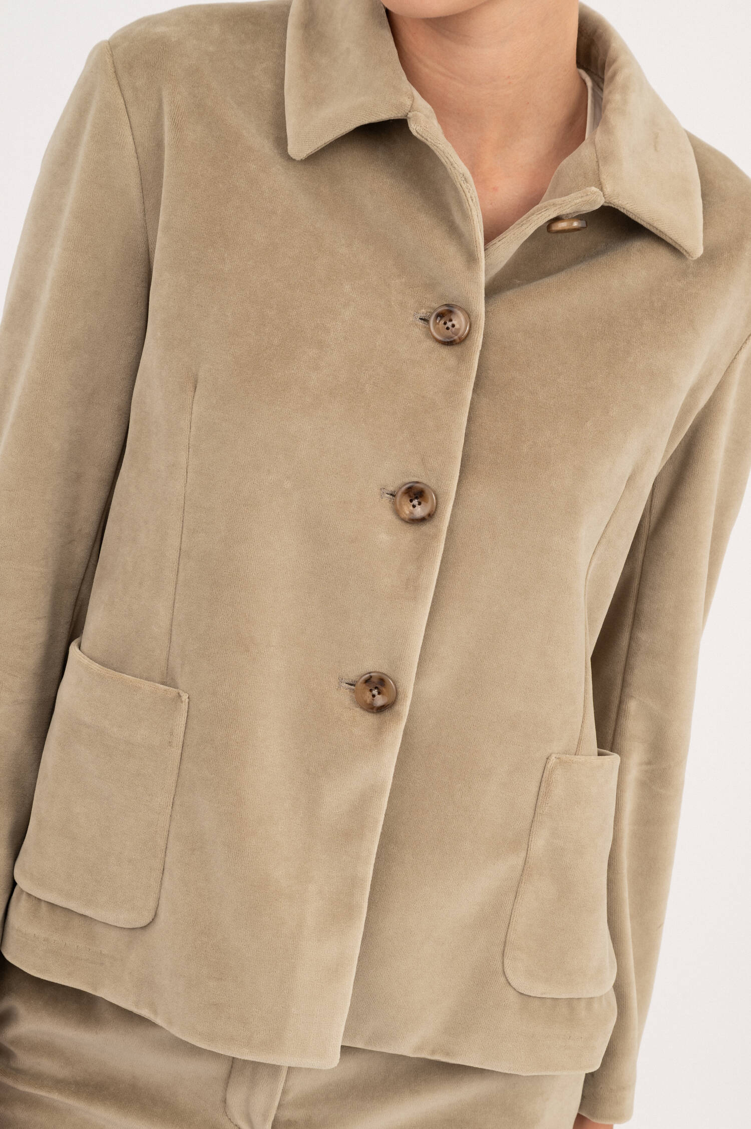 Samtjacke in Beige