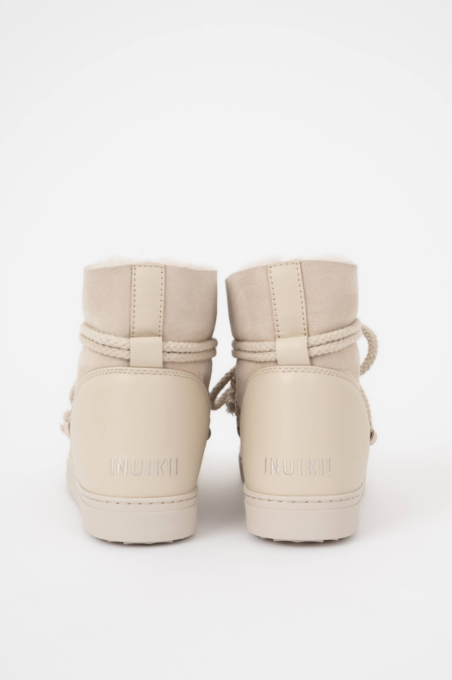 Lammfell-Schneeschuhe CLASSIC in Weiß