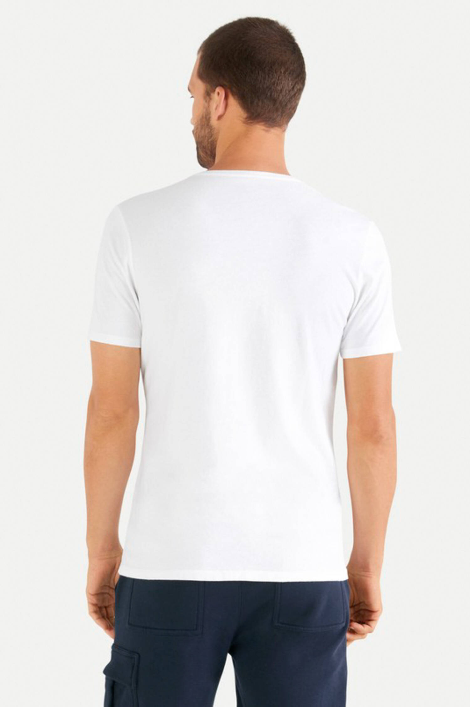 Basic T-Shirt in Weiß