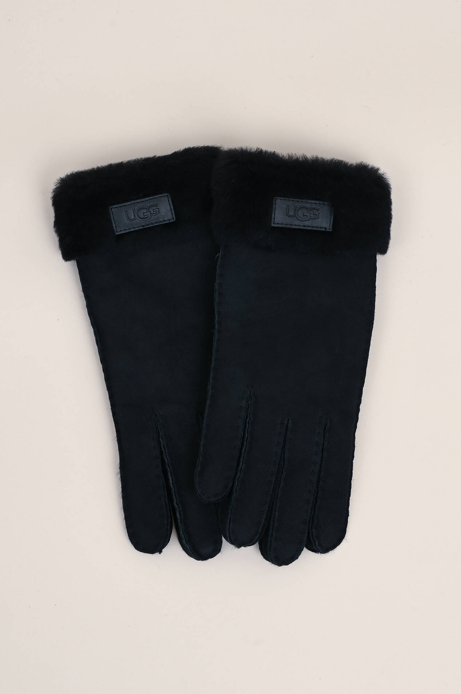 Lammfell-Handschuhe TURN CUFF in Schwarz