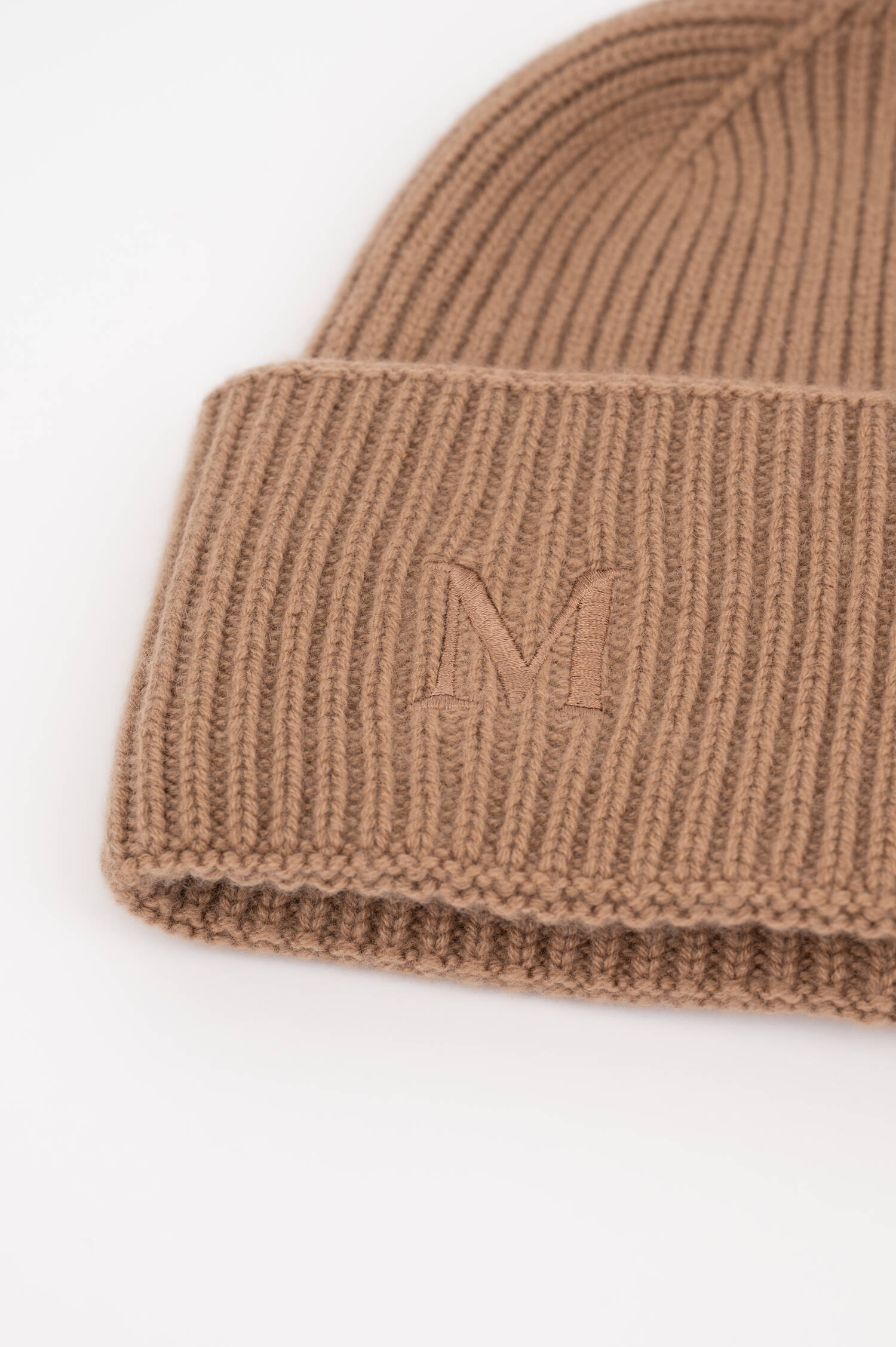Cashmere-Beanie RETINA in Camel Cashmere-Beanie RETINA in Camel