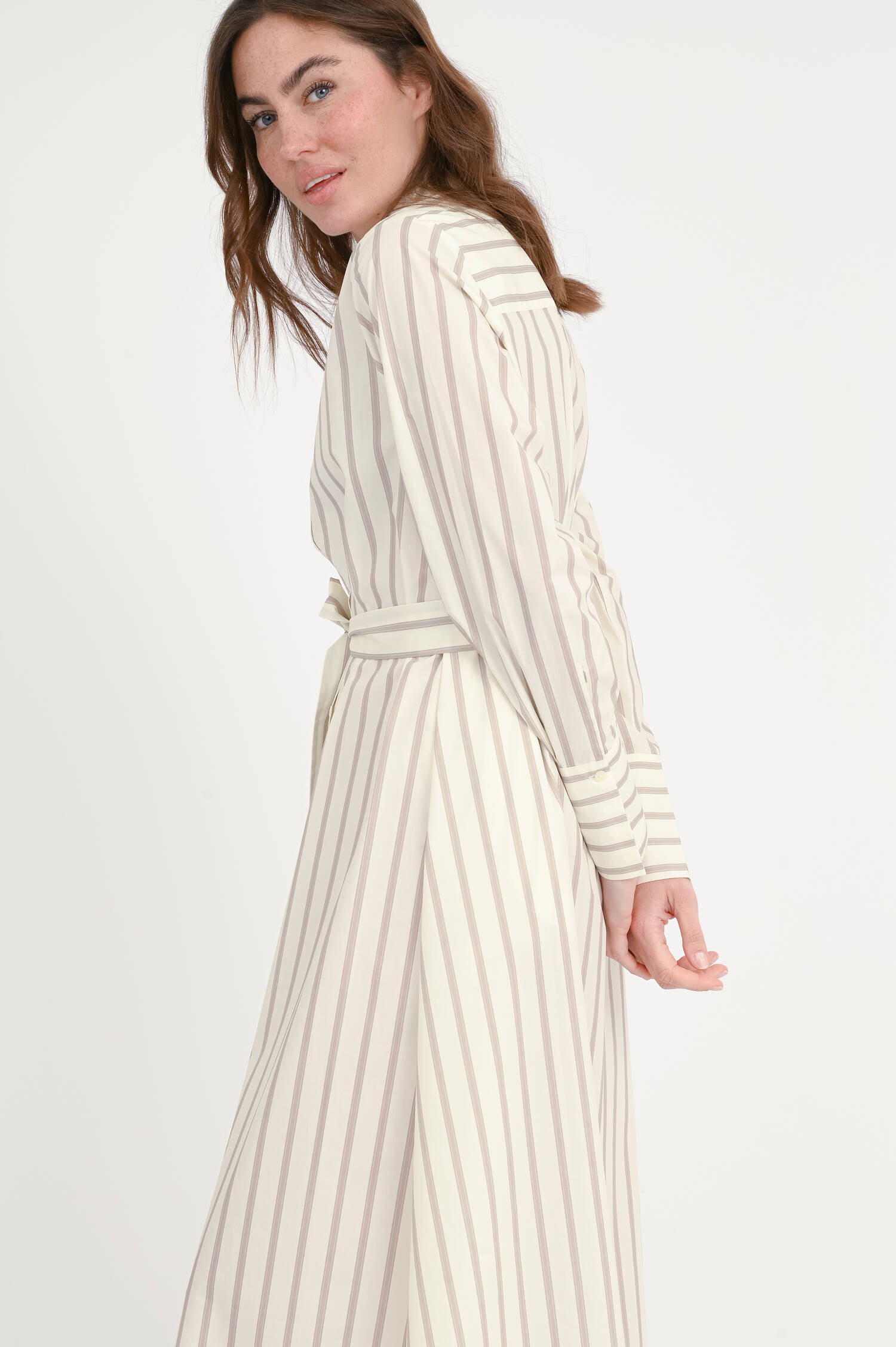 Maxi-Hemdblusenkleid in Taupe/Creme gestreift