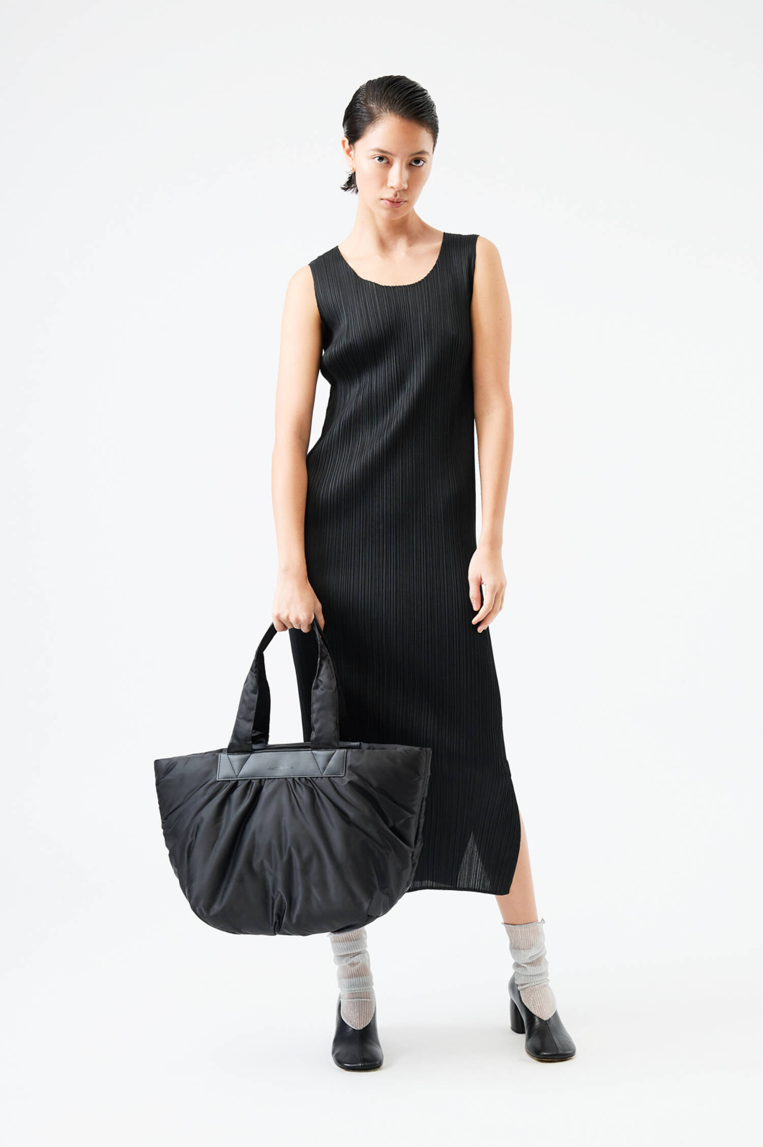 Tasche CABA TOTE MEDIUM in Schwarz