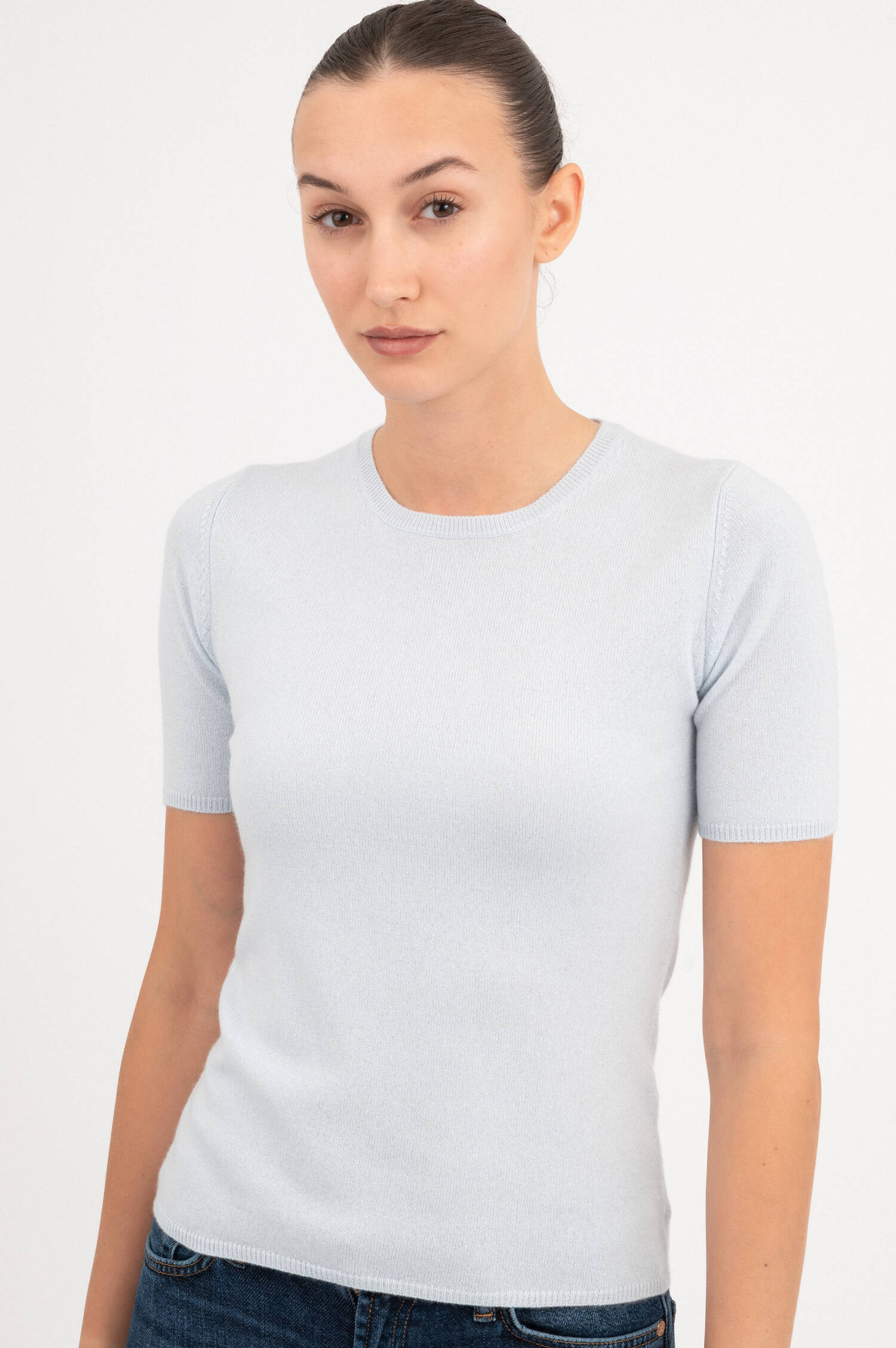 Kurzarm-Cashmere-Pullover in Hellblau