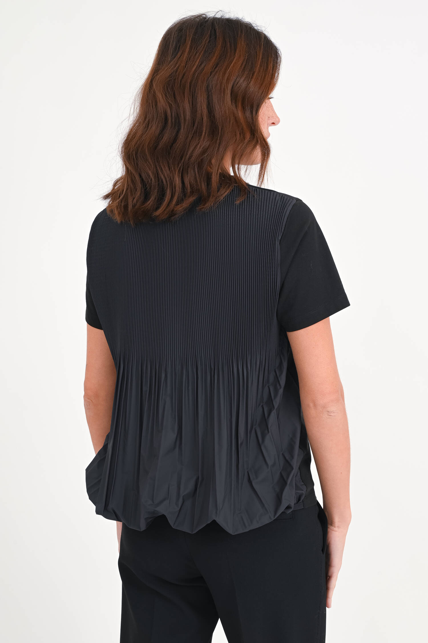 Shirt mit Plisseefalten in Schwarz Shirt mit Plisseefalten in Schwarz