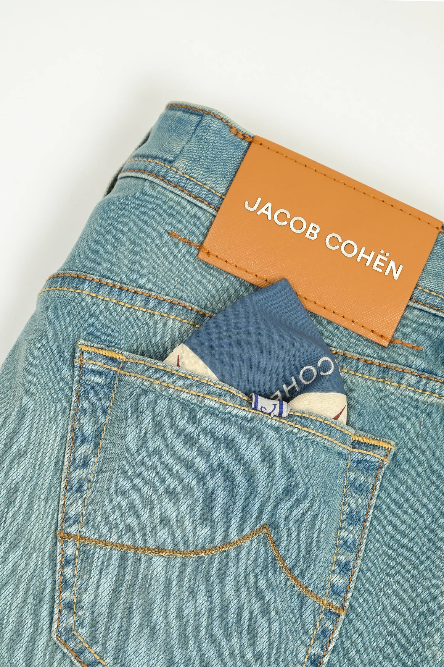 Slim Fit Jeans BARD in Light Blue Slim Fit Jeans BARD in Light Blue