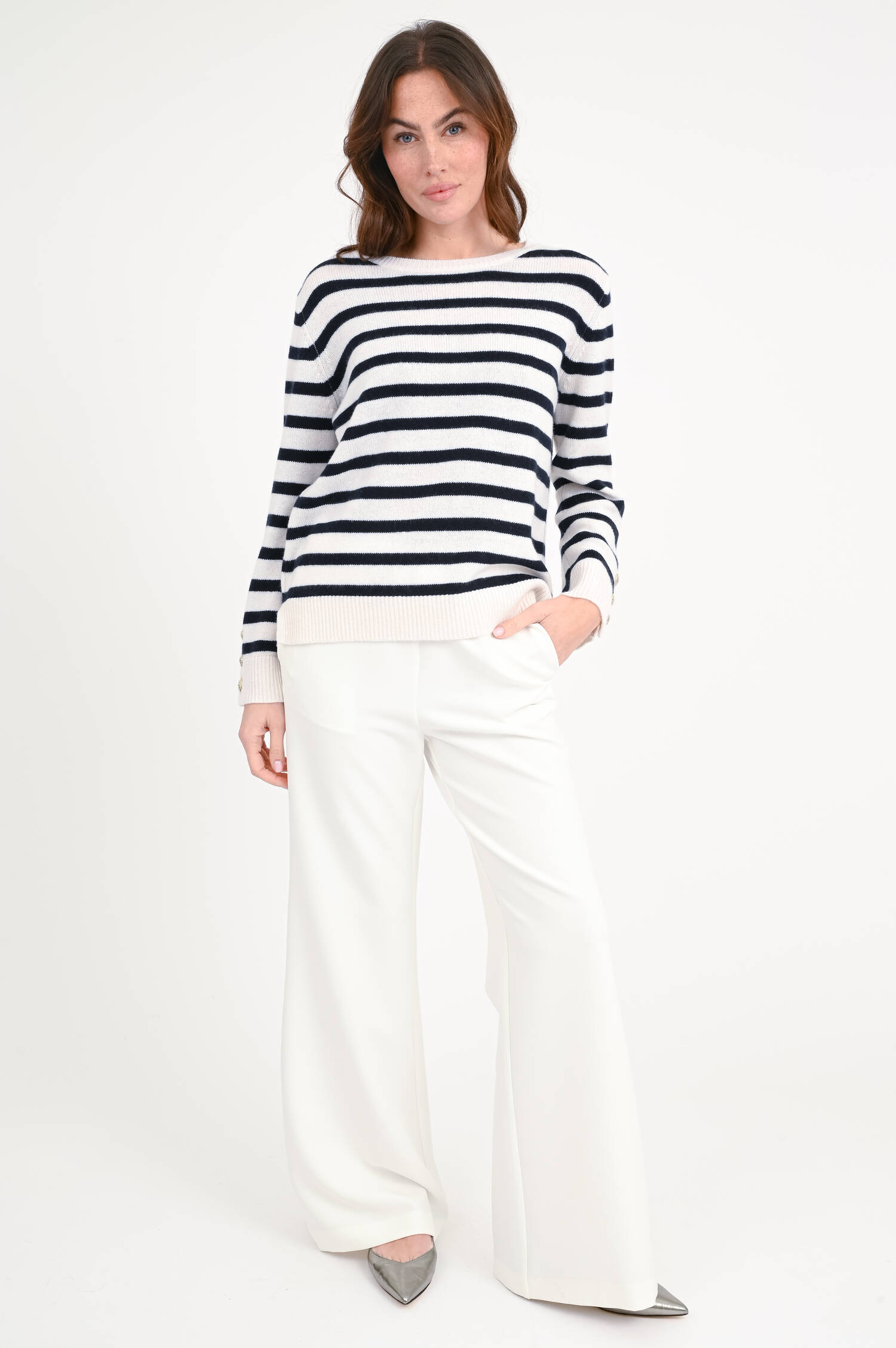 Gestreifter Pullover aus Cashmere in Navy/Weiß