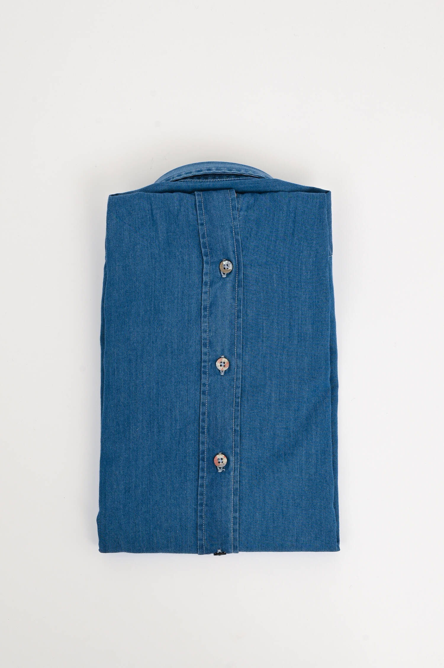 Hemd aus weichem Denim in Mittelblau