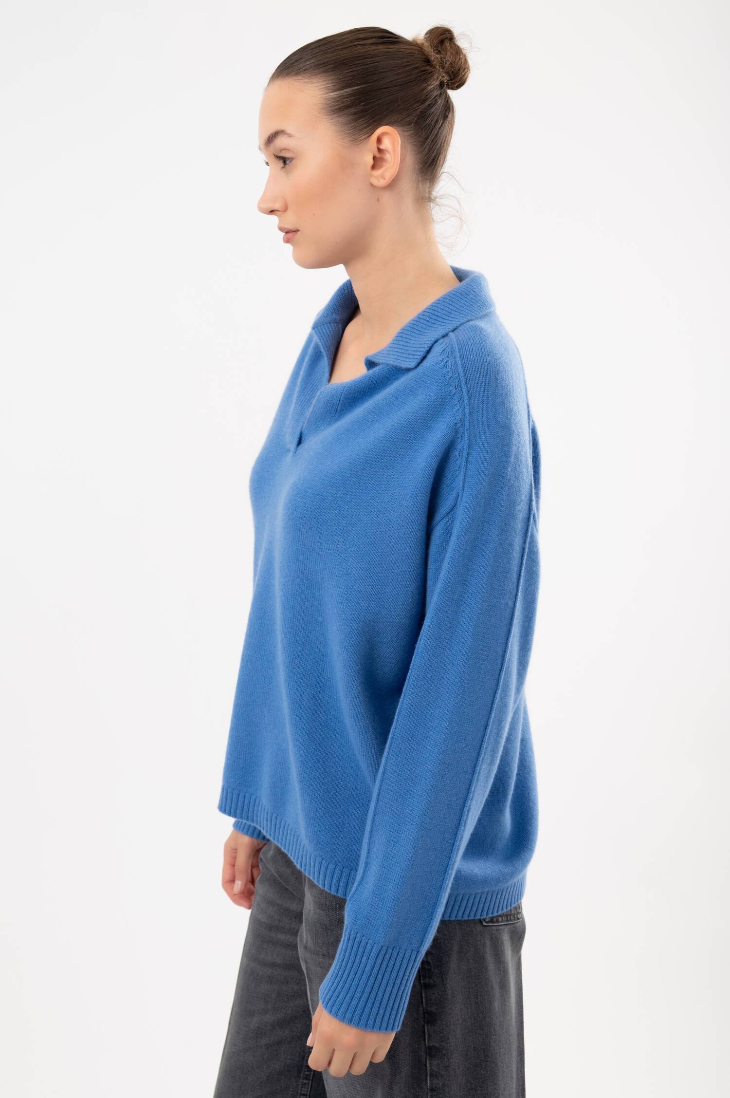 Woll-Cashmere-Pullover mit Polokragen in Blau Woll-Cashmere-Pullover mit Polokragen in Blau