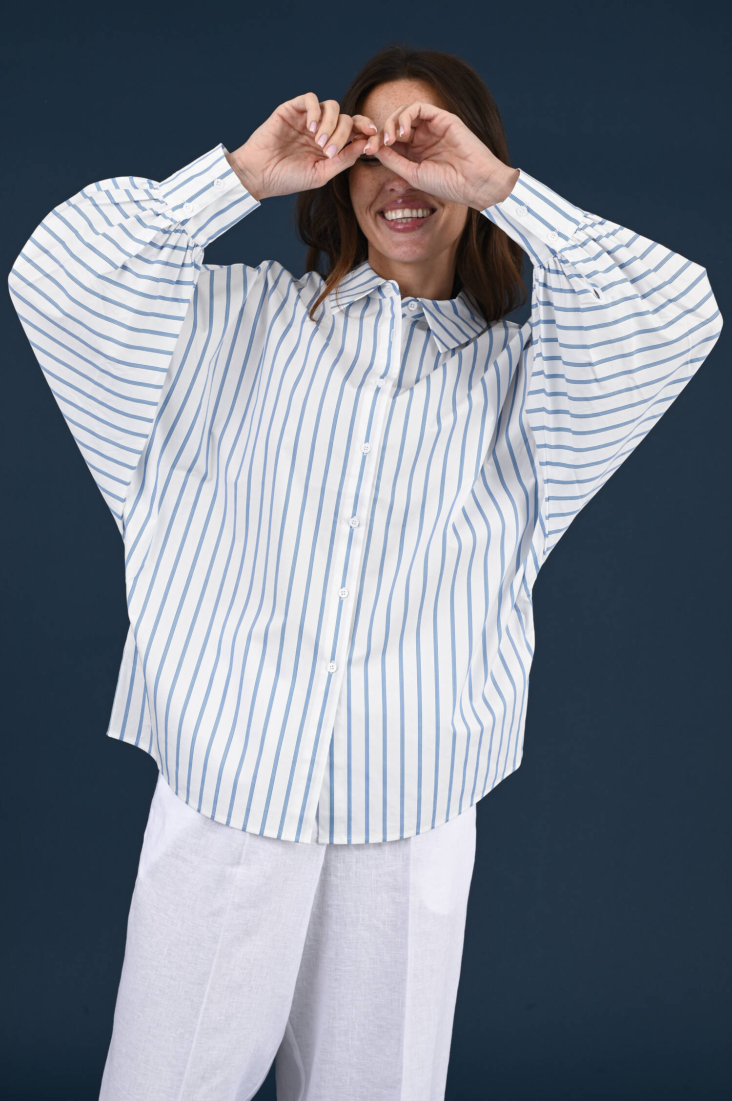 Streifenbluse mit Dolmanärmel in Blau/Weiß