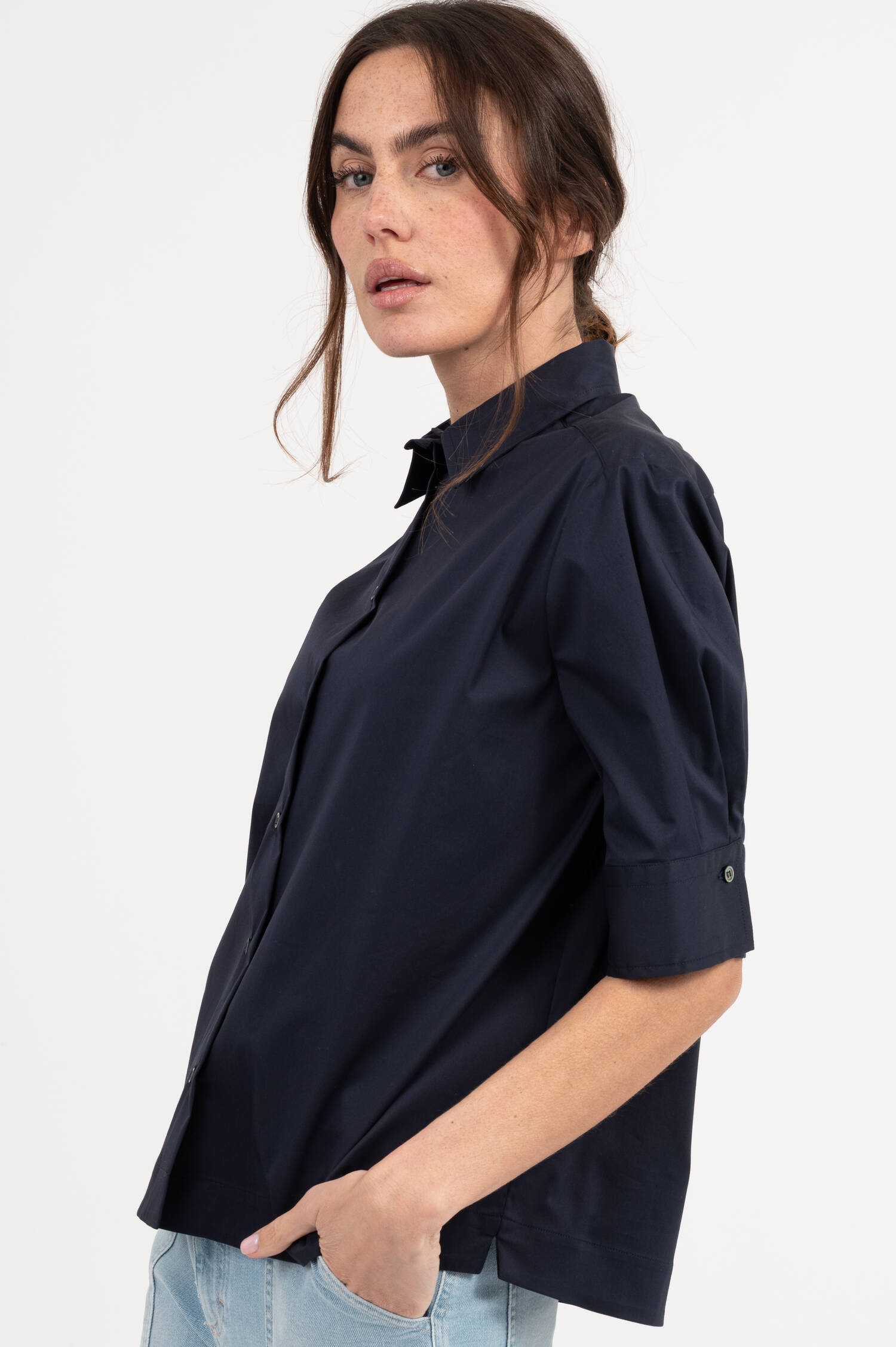 Kurzarm Bluse in Dunkelblau