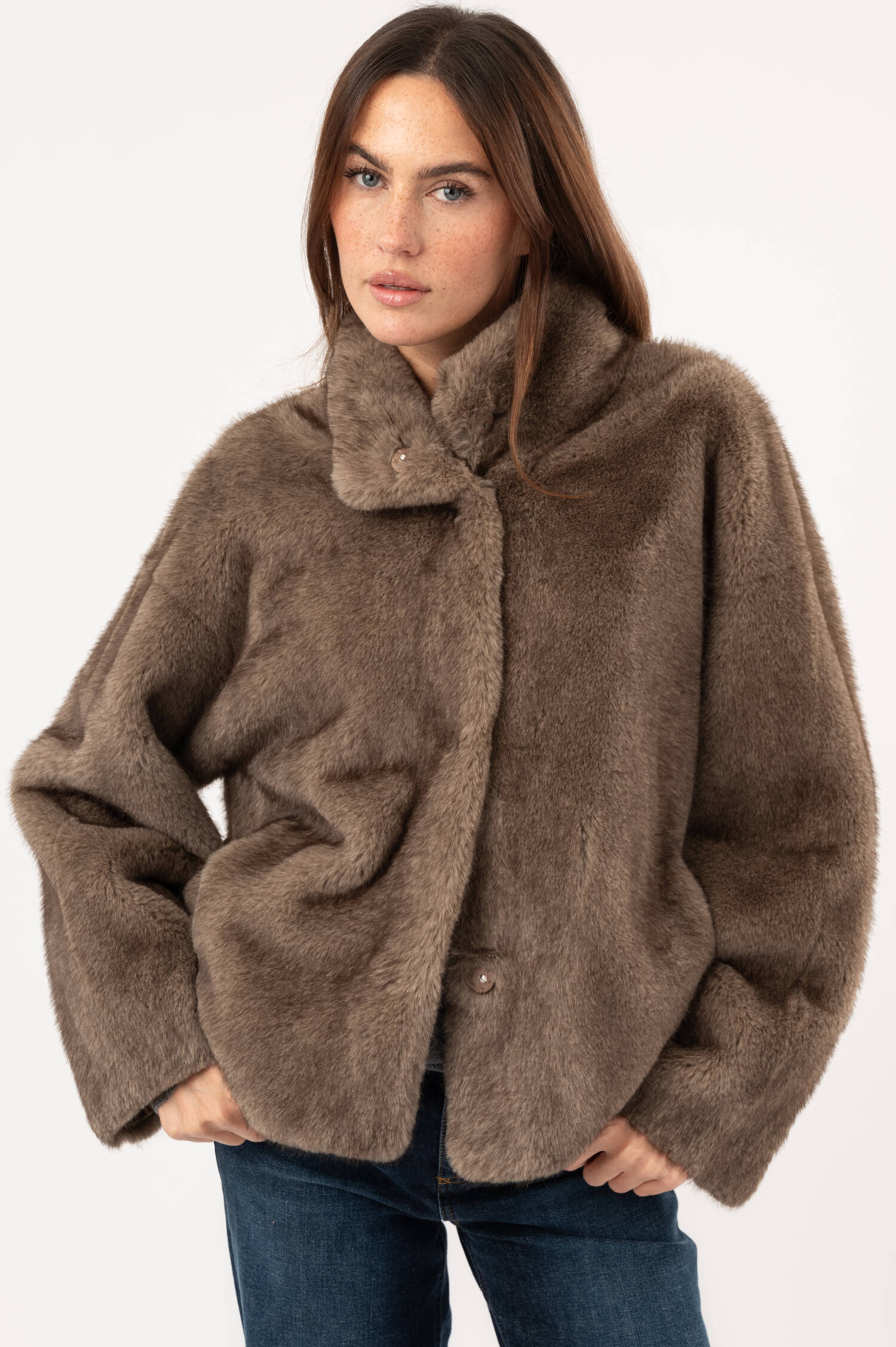 Faux-Fur-Jacke in Grau Faux-Fur-Jacke in Grau