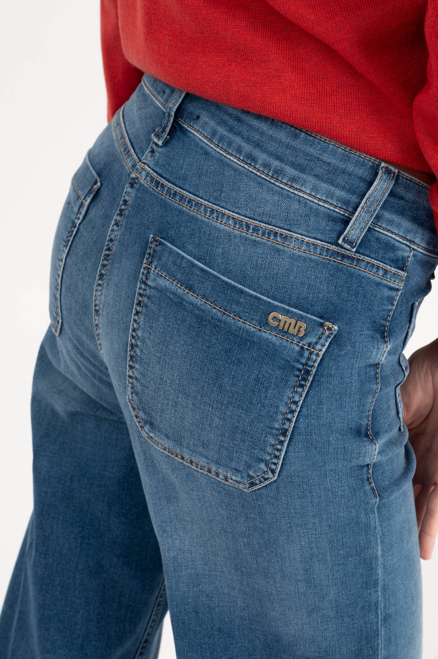 Jeans AMARA in Mittelblau Jeans AMARA in Mittelblau