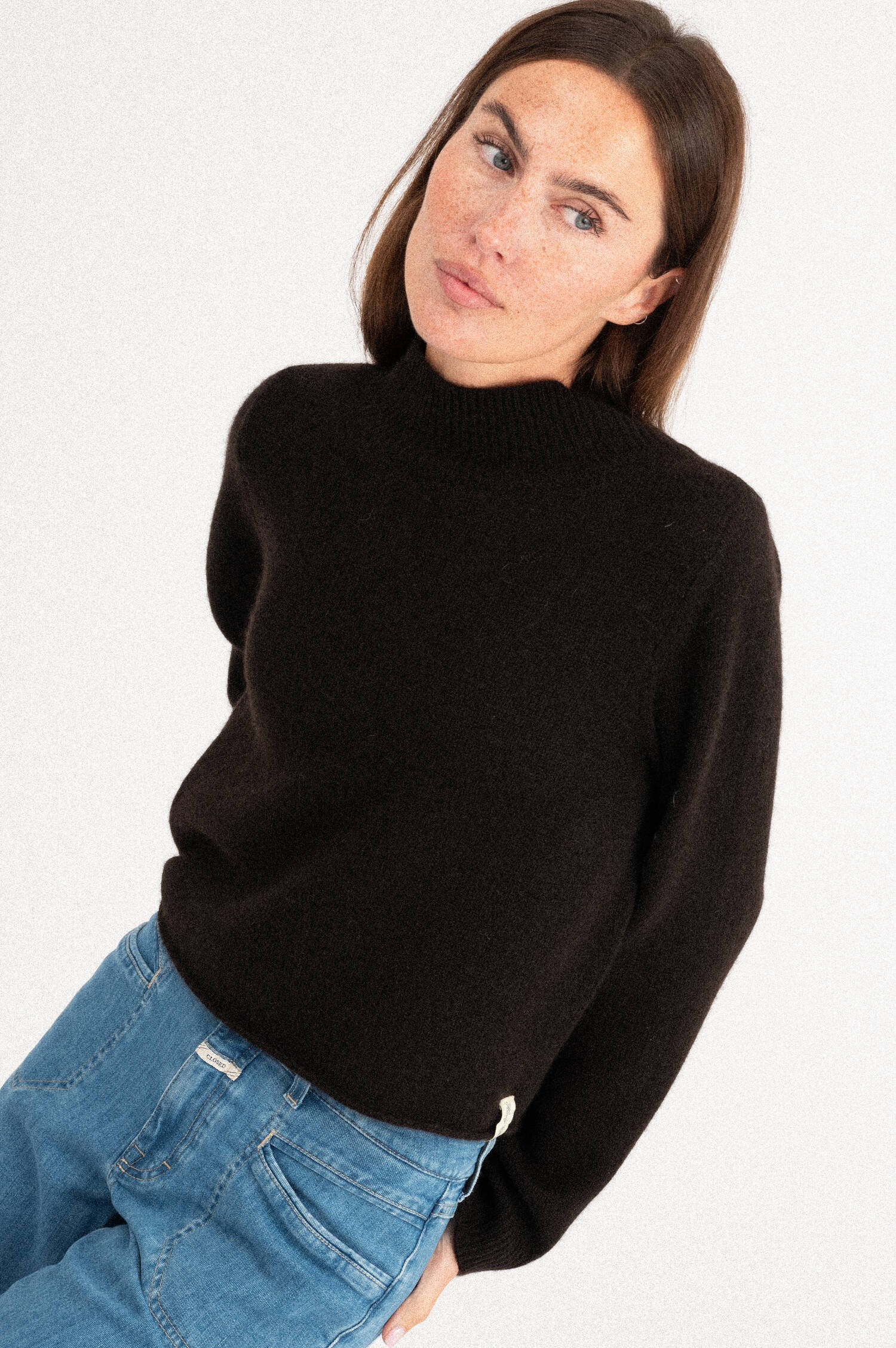 Cashmere Pullover in Dunkelbraun Cashmere Pullover in Dunkelbraun
