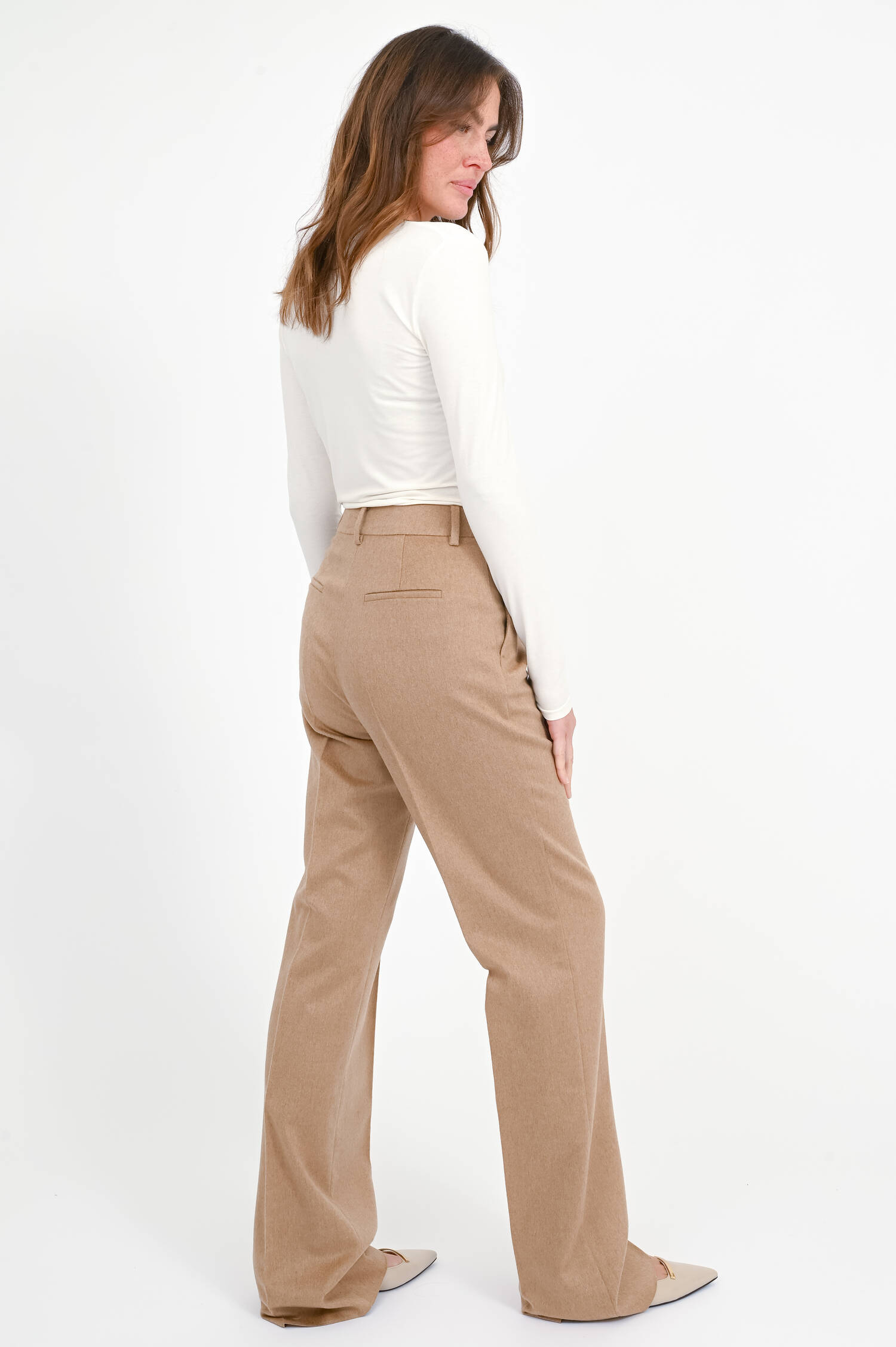 Straight-Leg Hose CARBONE aus Kamelwolle in Camel