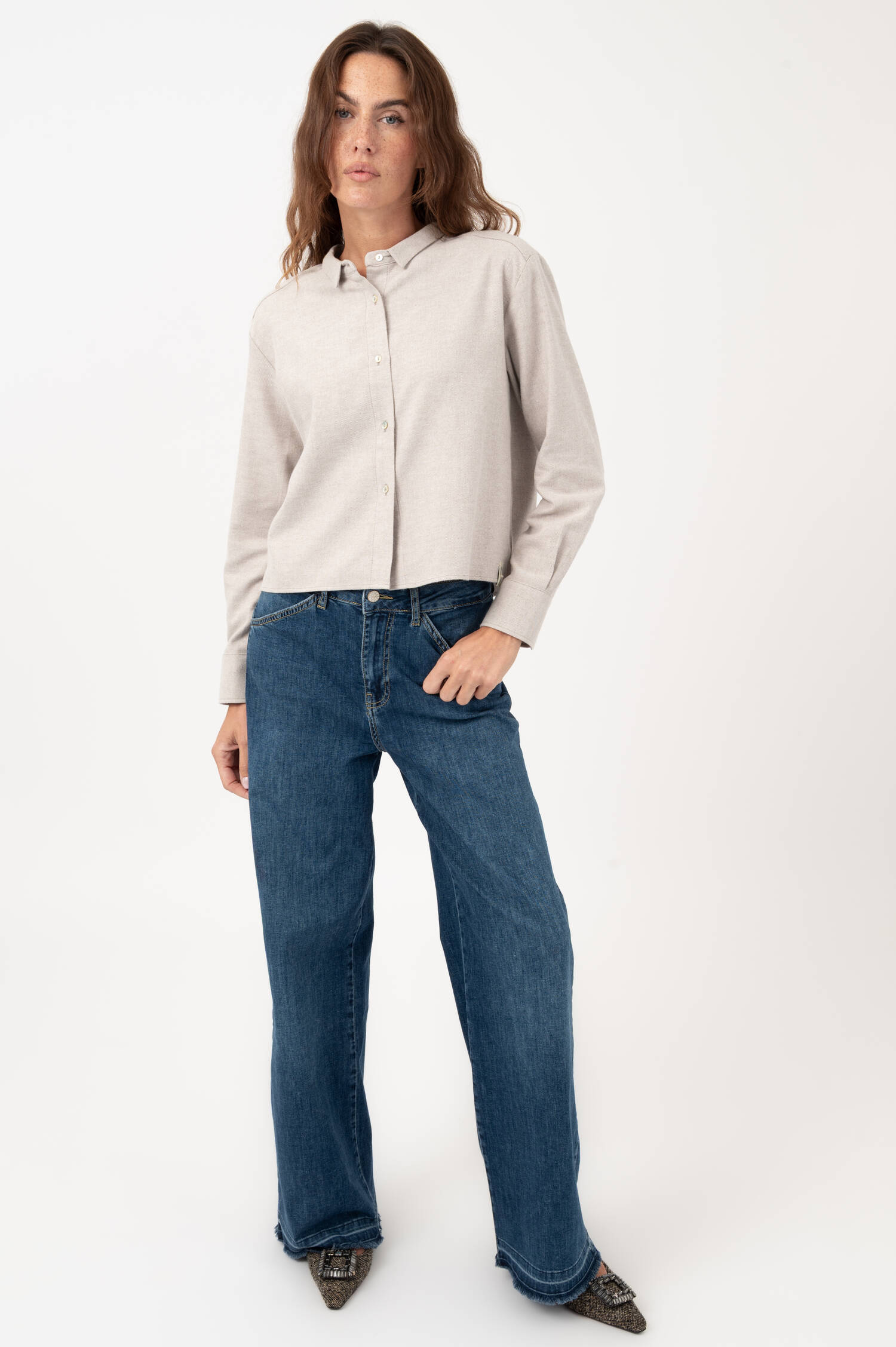 Cropped Bluse aus Baumwollflanell in Taupe Cropped Bluse aus Baumwollflanell in Taupe
