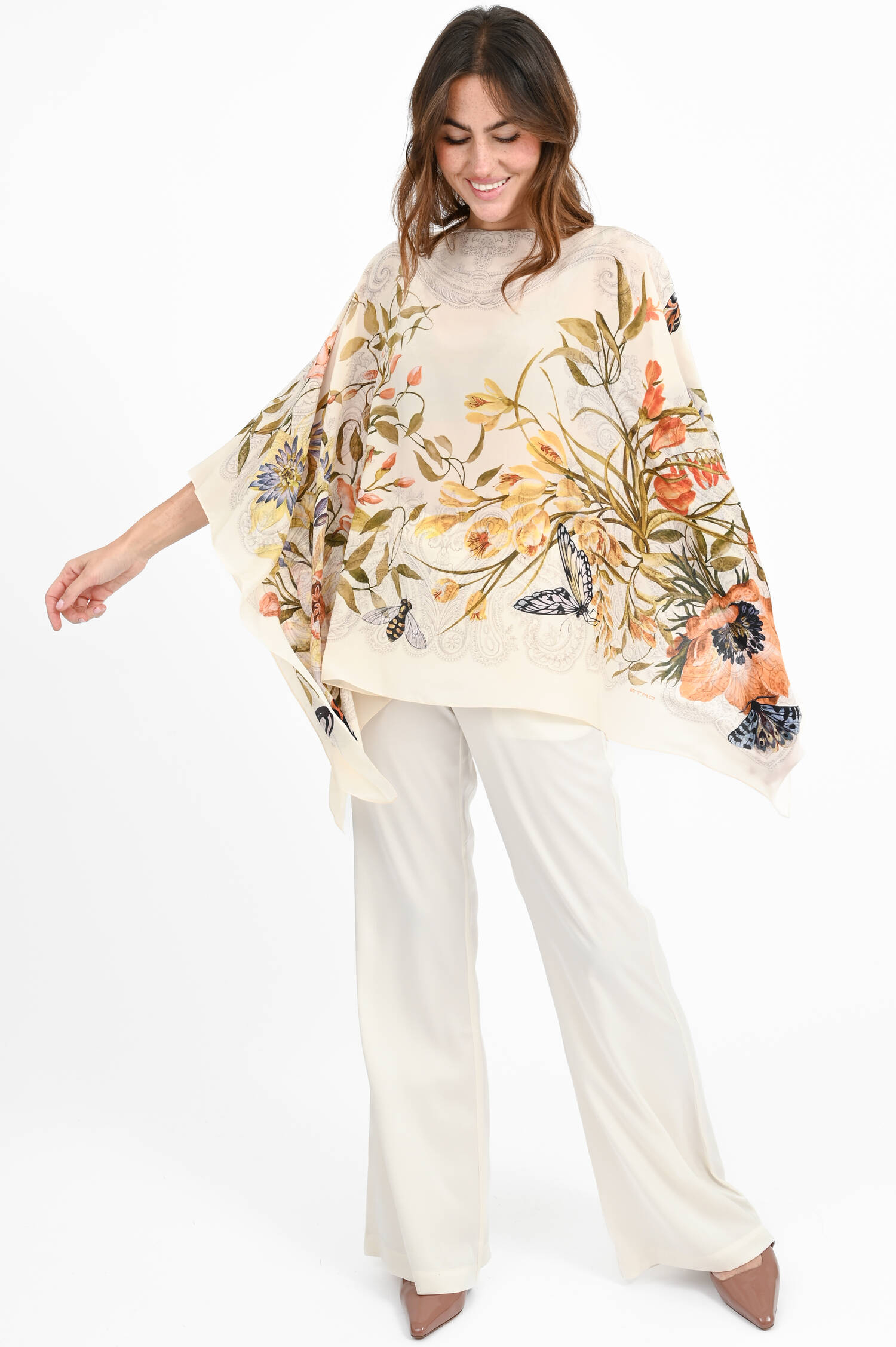Seiden-Poncho mit floralem Design in Multicolor Seiden-Poncho mit floralem Design in Multicolor