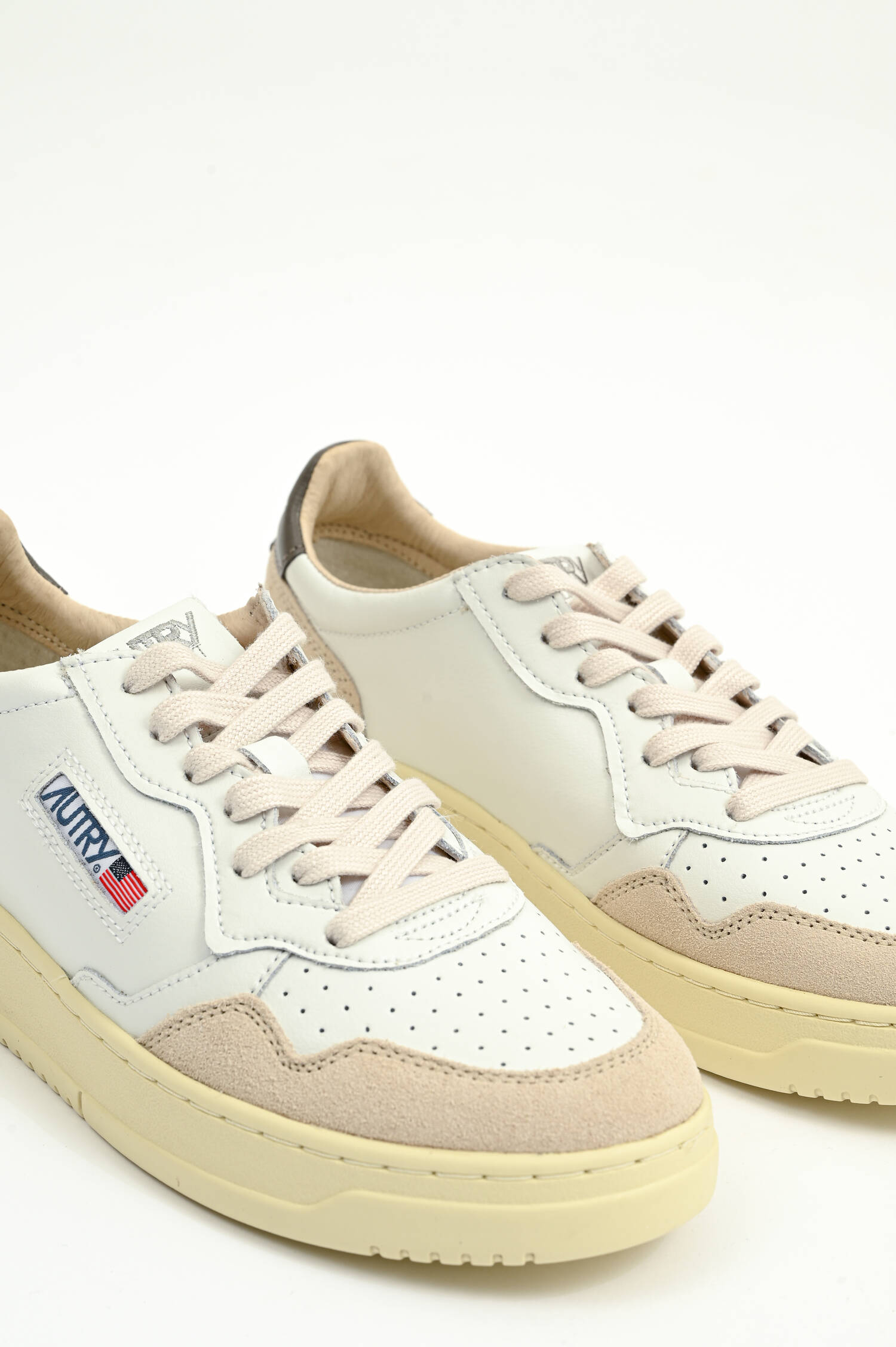 Sneaker MEDALIST LOW in Weiß/Braun/Beige