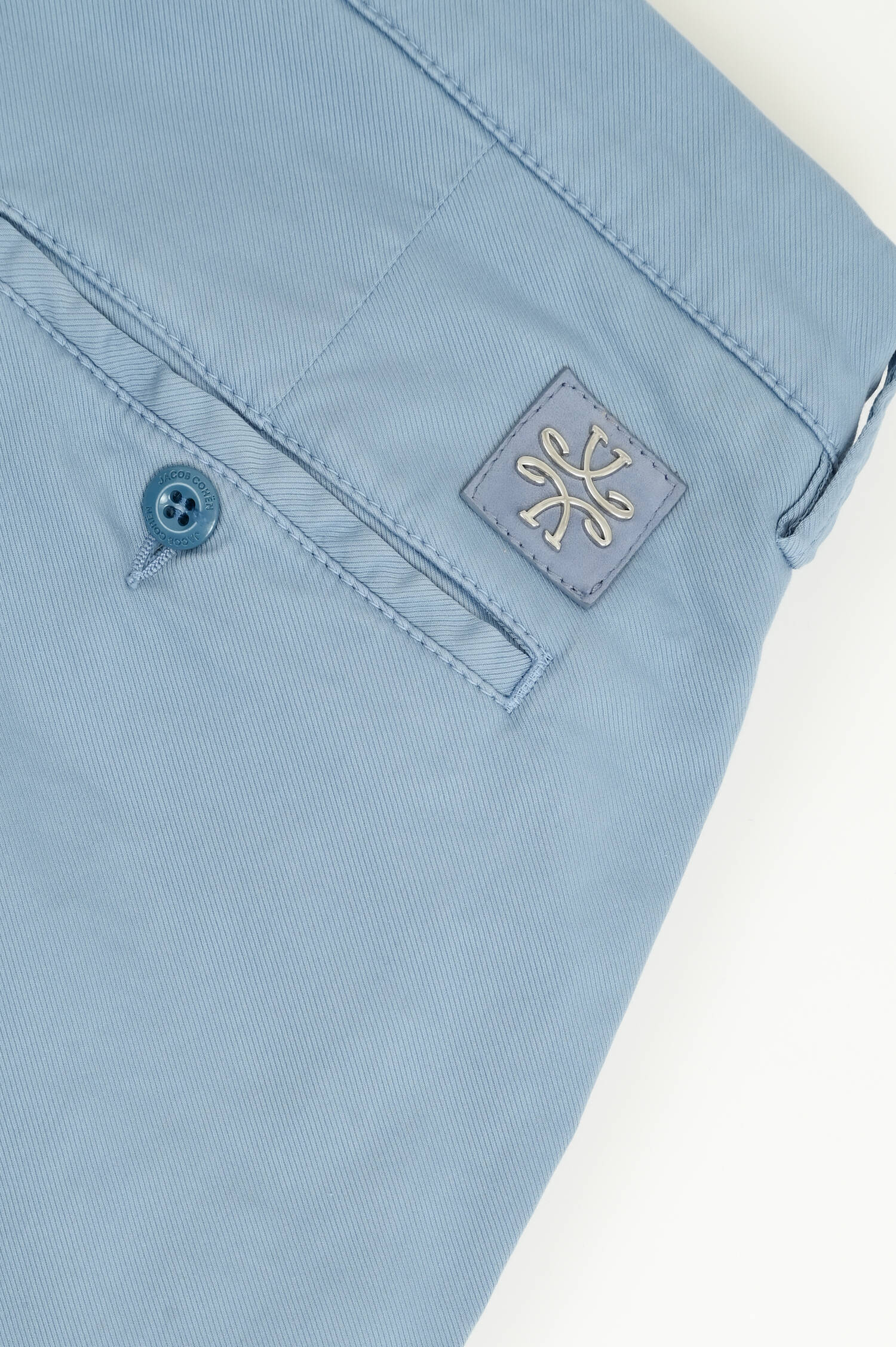 Slim Fit Chino BOBBY in Hellblau Slim Fit Chino BOBBY in Hellblau