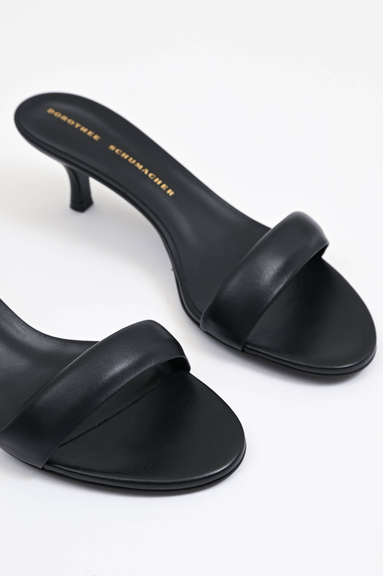 Kitten Heel in Schwarz