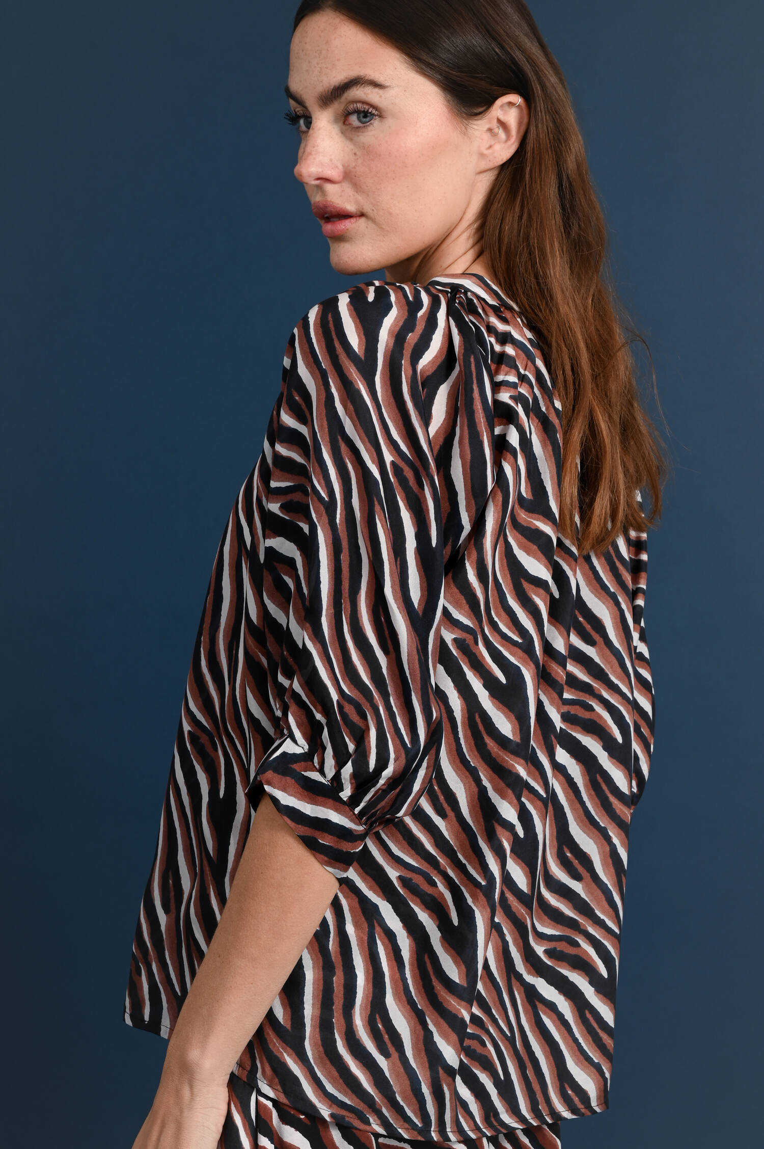 Seiden Kurzarmbluse FELLO in Zebra gemustert