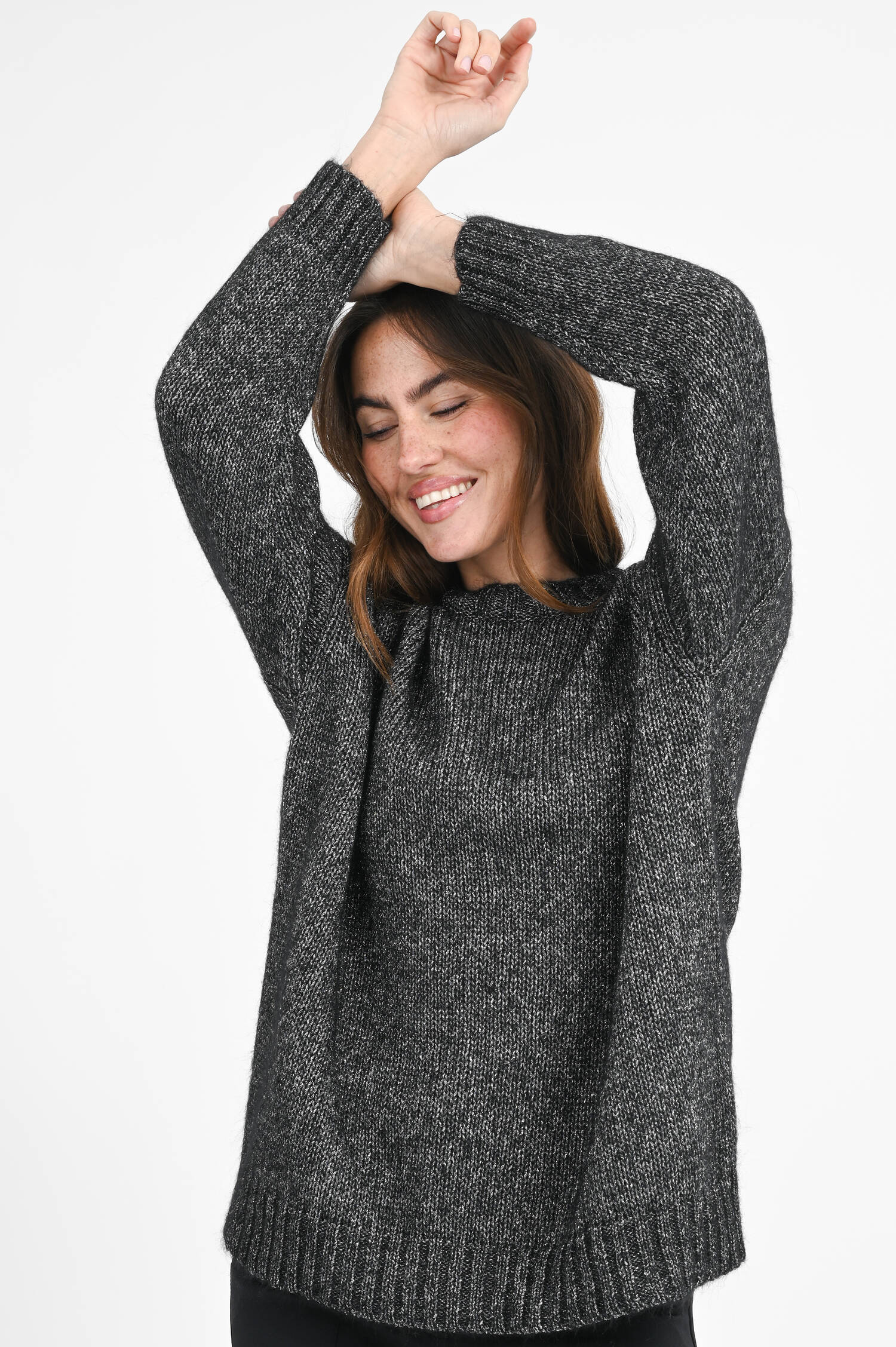 Strickpullover mit Lurexgarn in Black Strickpullover mit Lurexgarn in Black