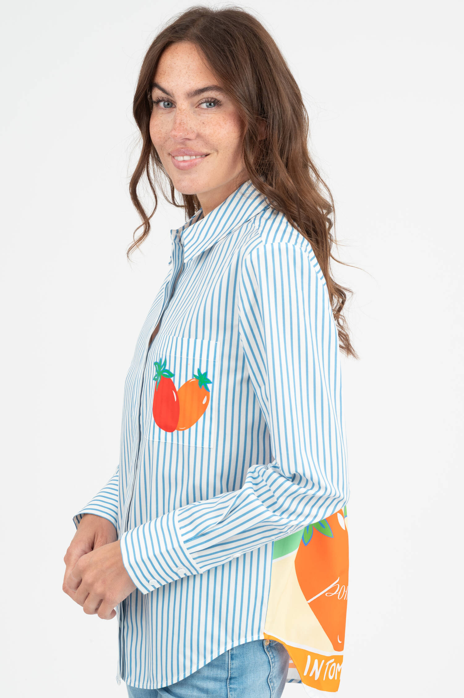 Bluse mit Rückenprint in Blau/Weiß gestreift Bluse mit Rückenprint in Blau/Weiß gestreift