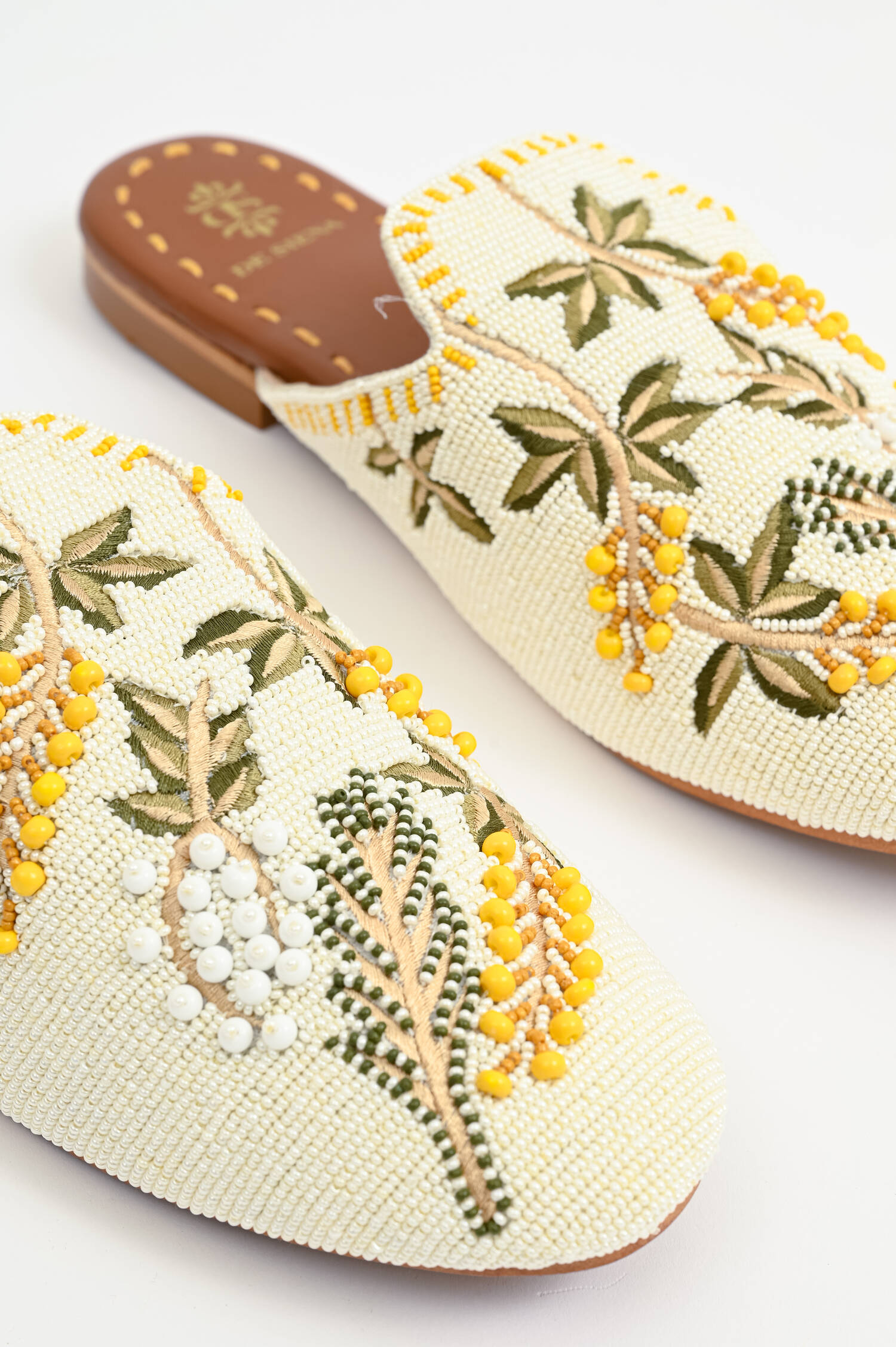 Mules MEADOW in Weiß/Gelb