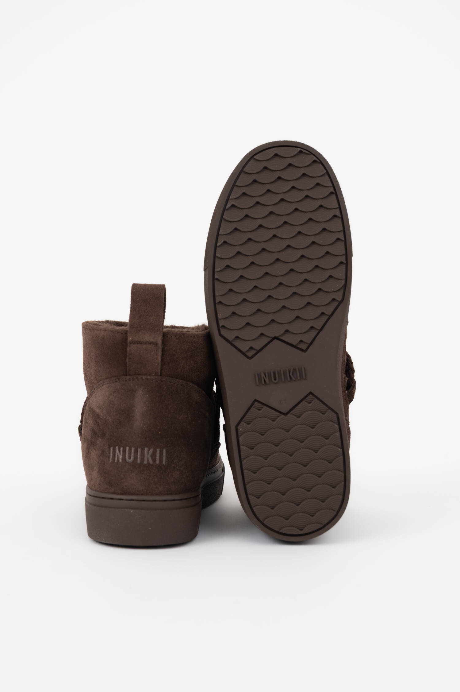 Lammfell-Winterschuh CLASSIC LOW in Dunkelbraun Lammfell-Winterschuh CLASSIC LOW in Dunkelbraun