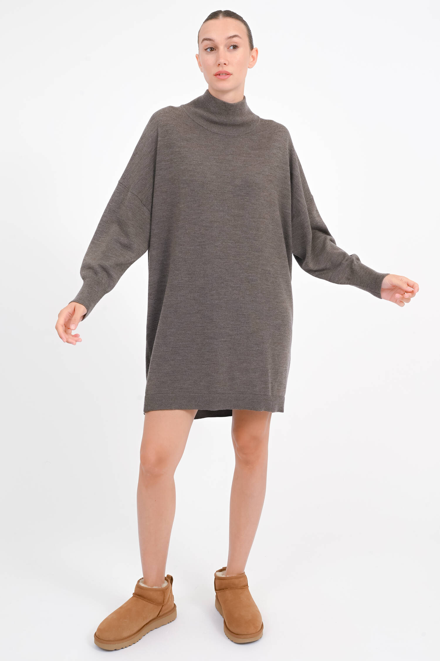 Oversize Kleid mit Ziernähten in Cacao meliert