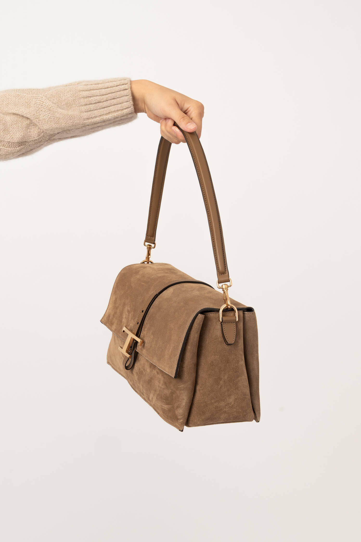 Veloursleder-Schultertasche in Braun Veloursleder-Schultertasche in Braun