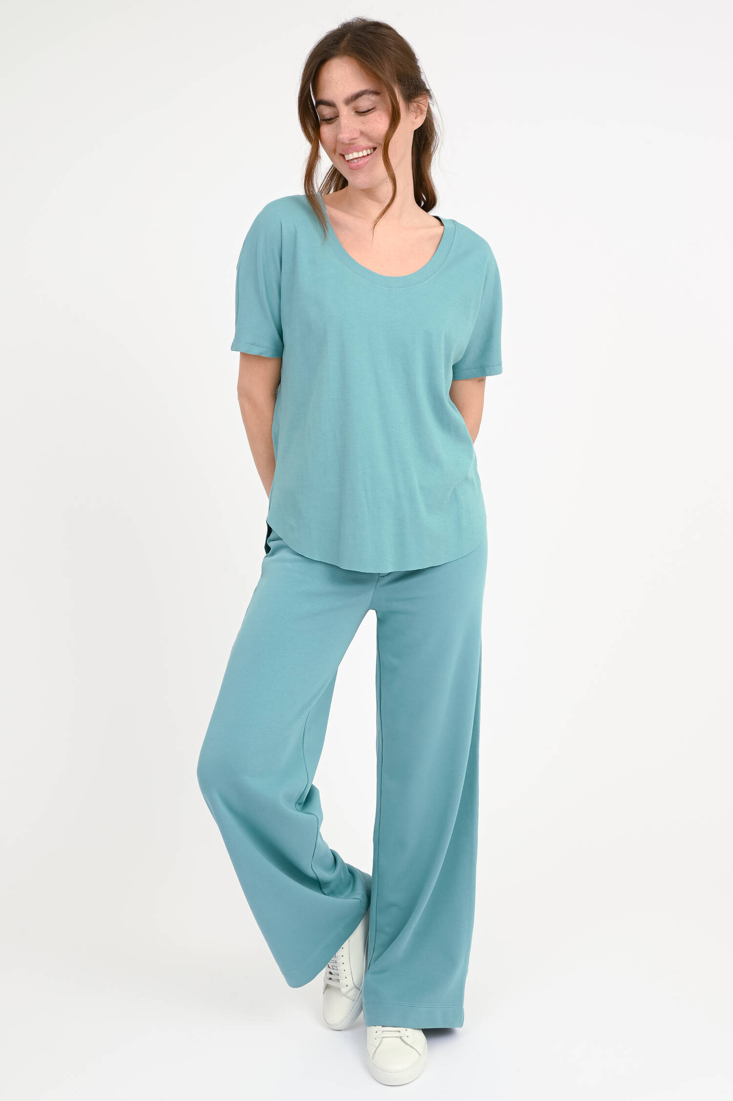 Shirt SANTA CLARA mit verlängertem Rücken in Cyan